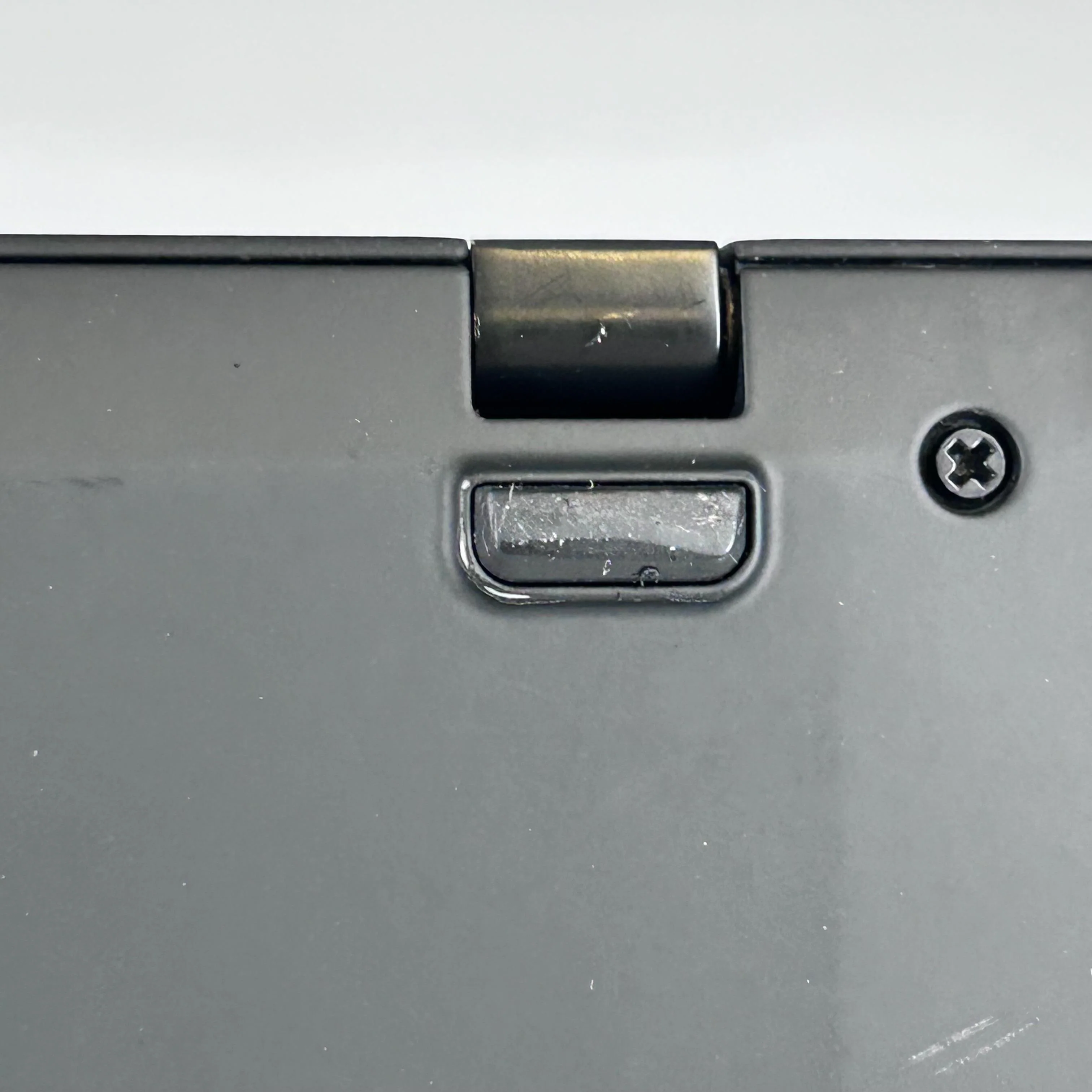 Lenovo ThinkPad X1 Carbon Gen 7 14 Black 1.9 GHz Intel Core i7 8th Gen. 16GB RAM 512GB Solid State Drive - Image 34