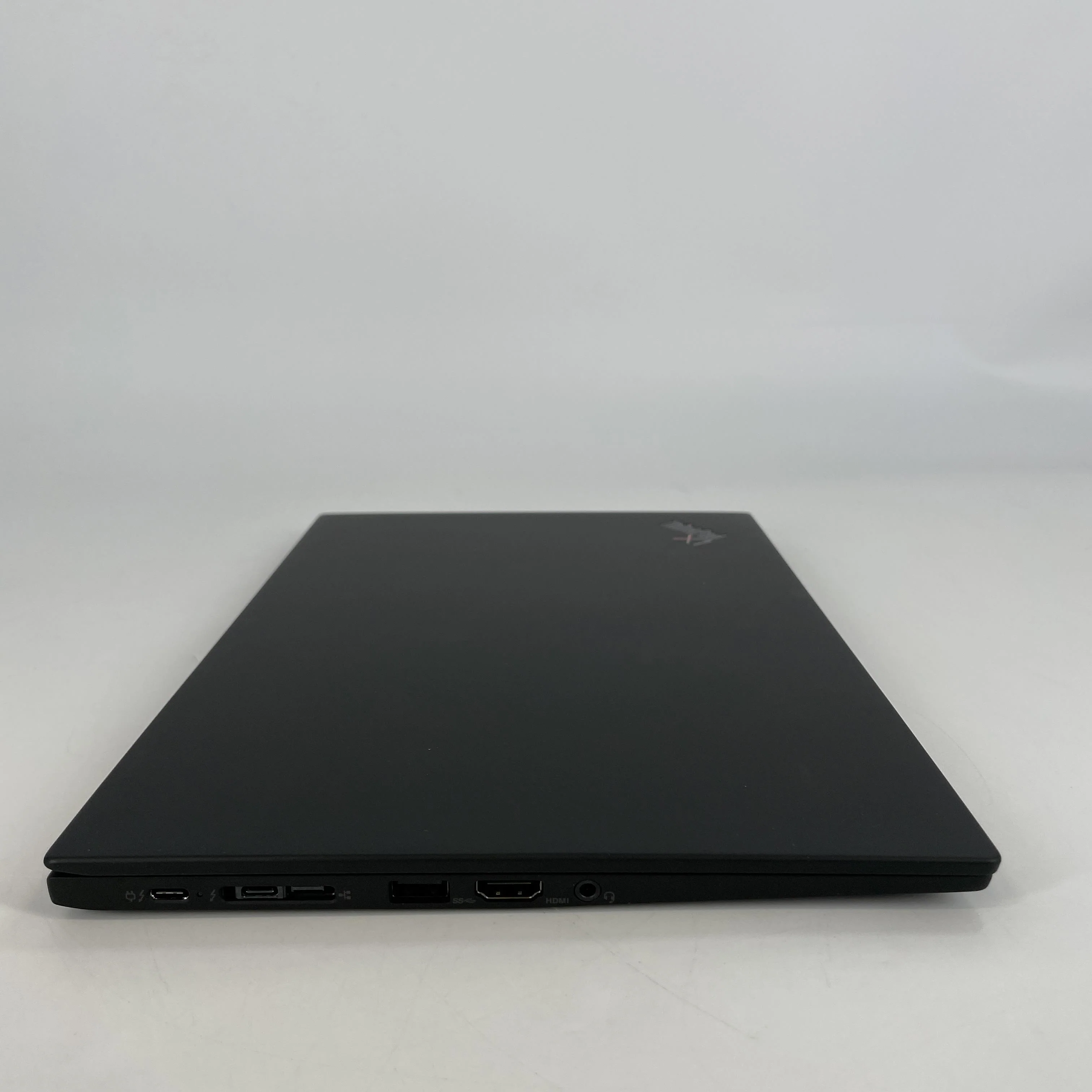Lenovo ThinkPad X1 Carbon Gen 8 14 Black 1.8 GHz Intel Core i7 10th Gen. 16GB RAM 1TB Solid State Drive - Image 7