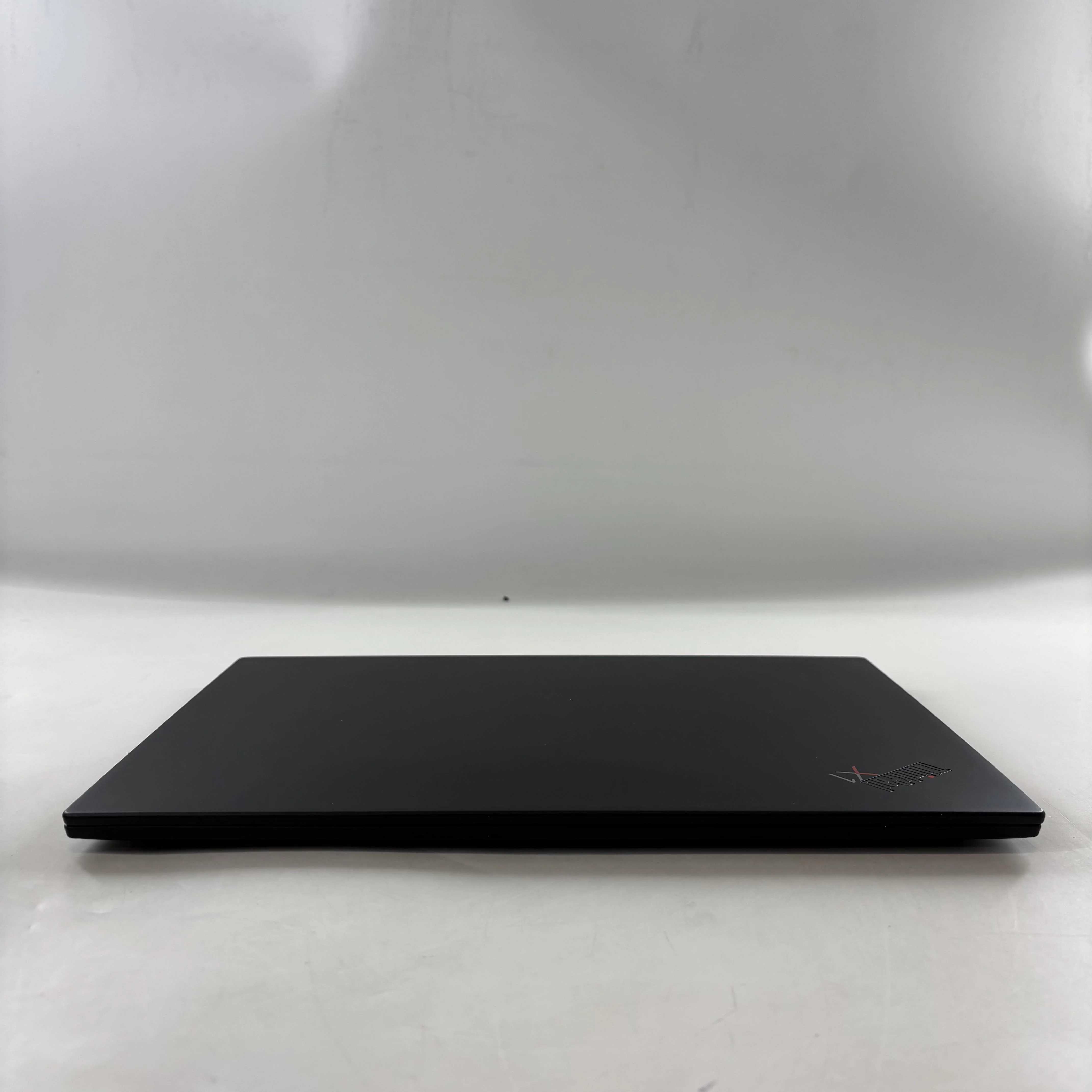 Lenovo ThinkPad X1 Carbon Gen 8 14 Black 1.8 GHz Intel Core i7 10th Gen. 16GB RAM 512GB Solid State Drive - Image 9
