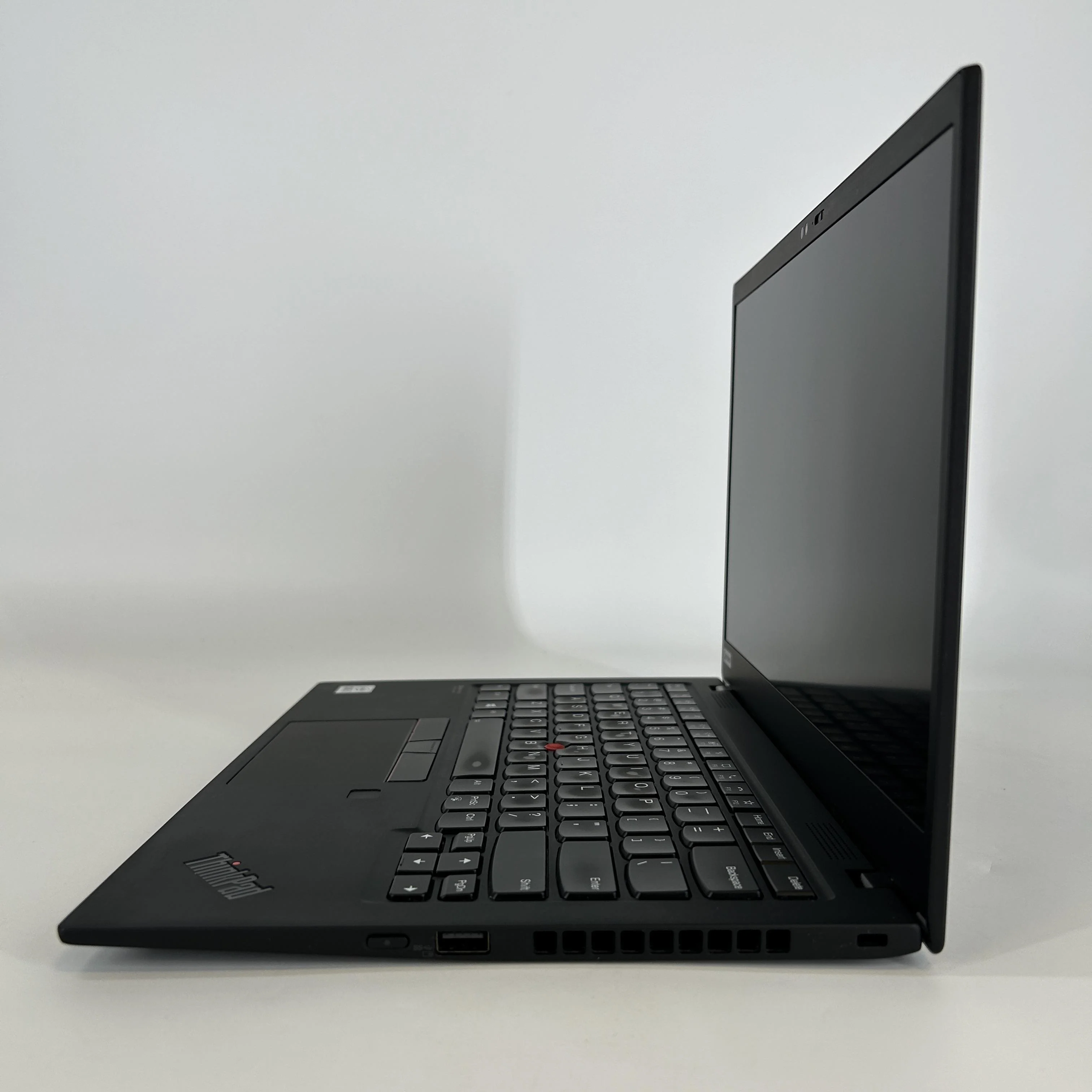 Lenovo ThinkPad X1 Carbon Gen 8 14 Black 1.8 GHz Intel Core i7 10th Gen. 16GB RAM 512GB Solid State Drive - Image 4