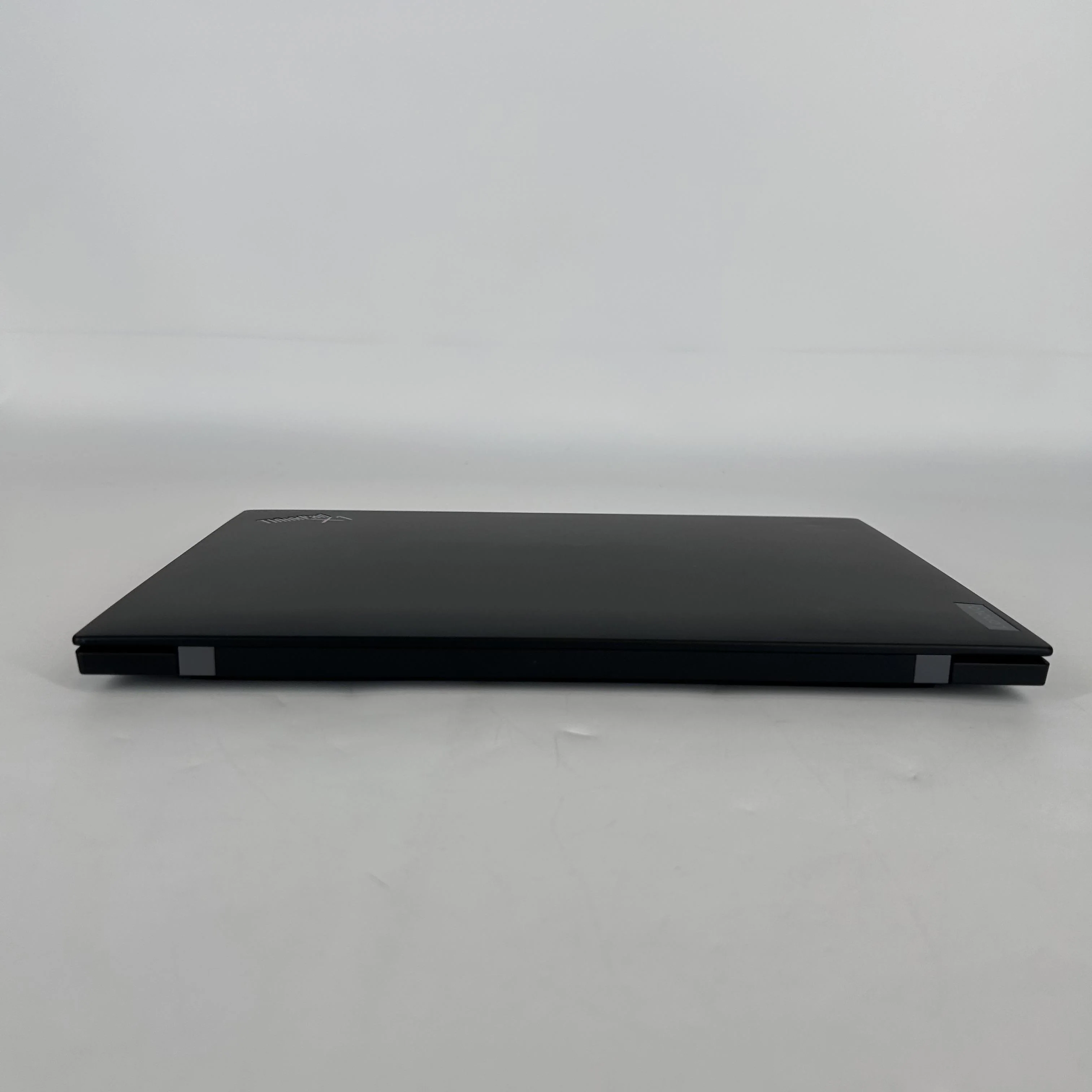 Lenovo ThinkPad X1 Carbon Gen 9 14 Black 2.4 GHz Intel Core i5 11th Gen. 16GB RAM 256GB Solid State Drive - Image 7