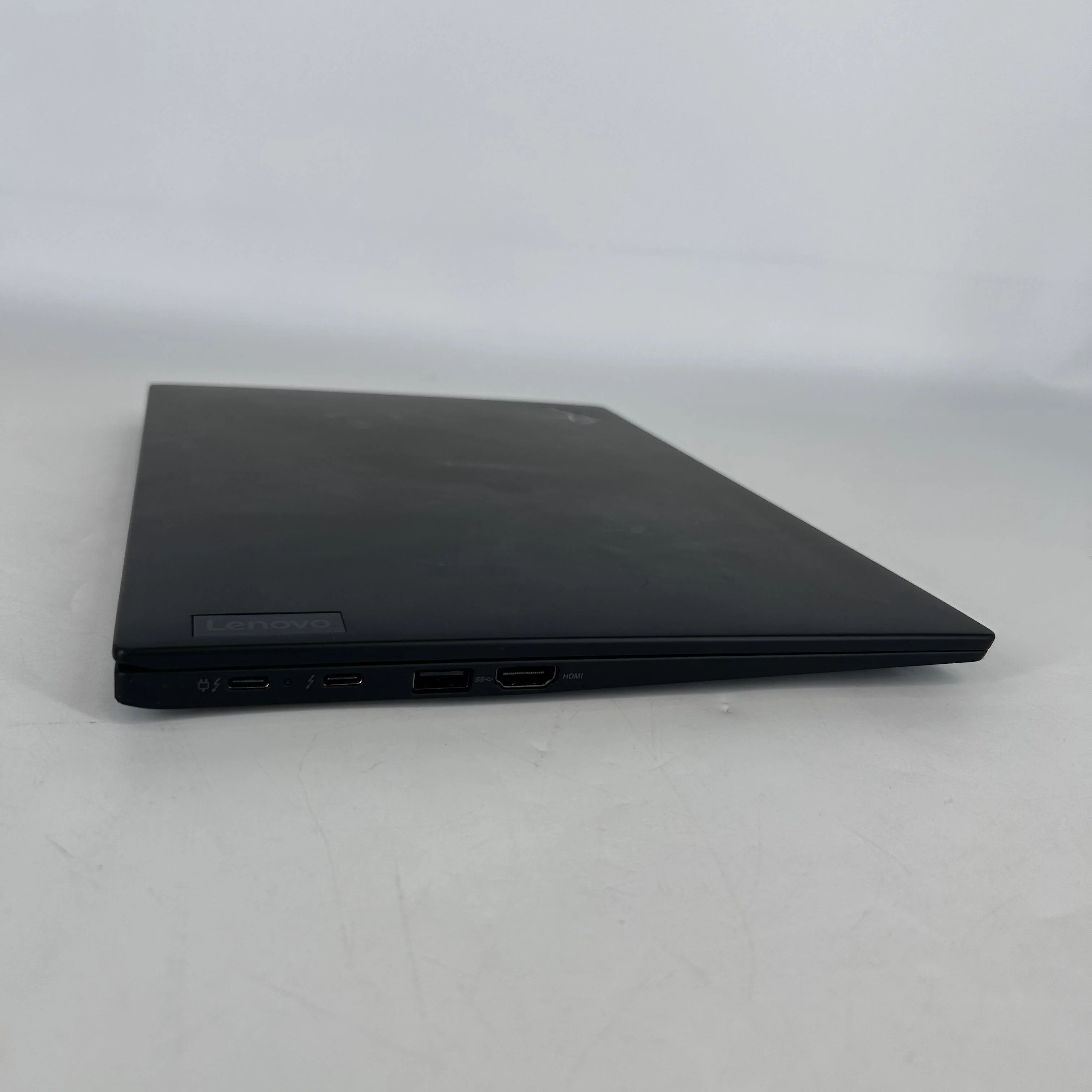 Lenovo ThinkPad X1 Carbon Gen 9 14 Black 2.4 GHz Intel Core i5 11th Gen. 16GB RAM 256GB Solid State Drive - Image 9
