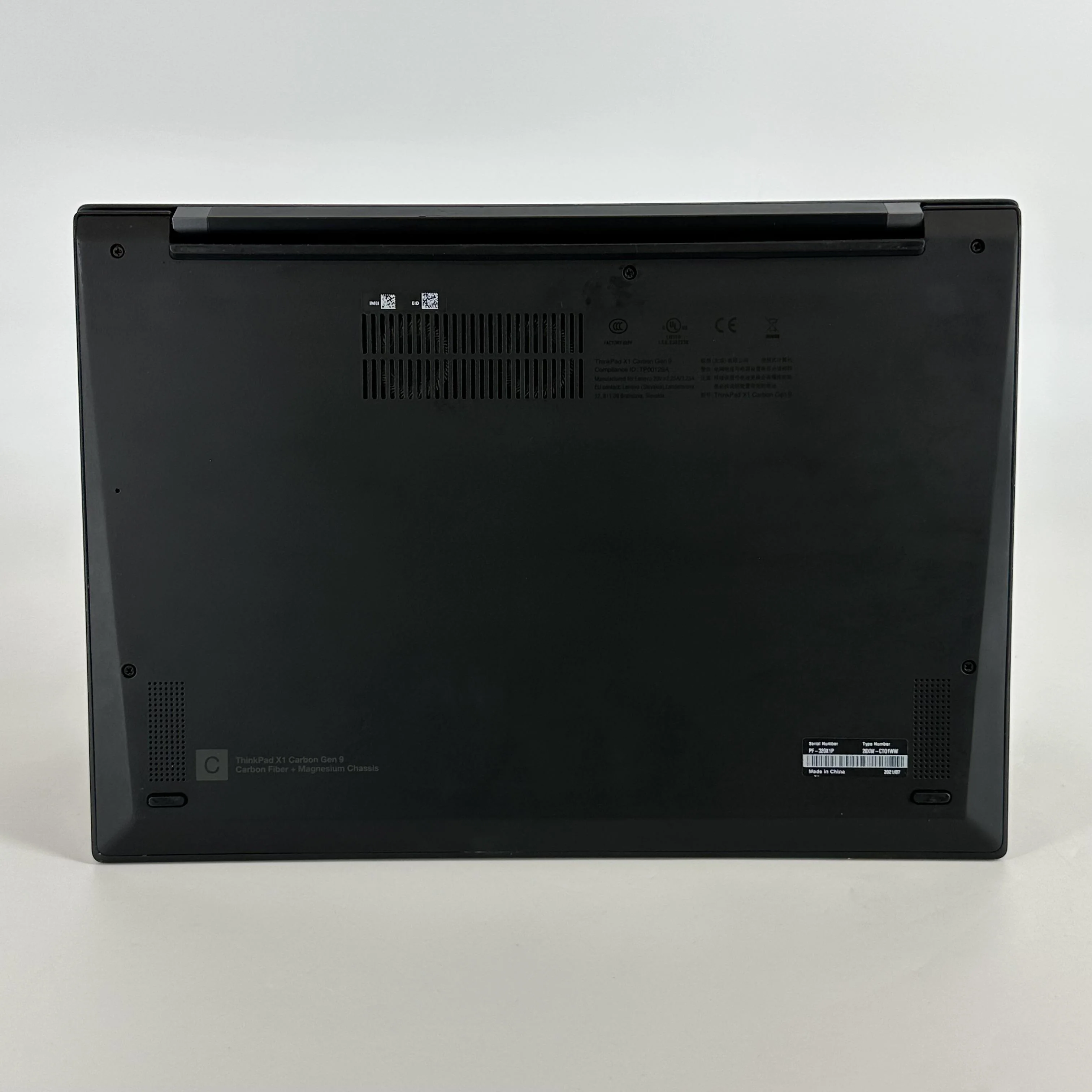 Lenovo ThinkPad X1 Carbon Gen 9 14 Black 2.8 GHz Intel Core i7 11th Gen. 32GB RAM 512GB Solid State Drive - Image 10