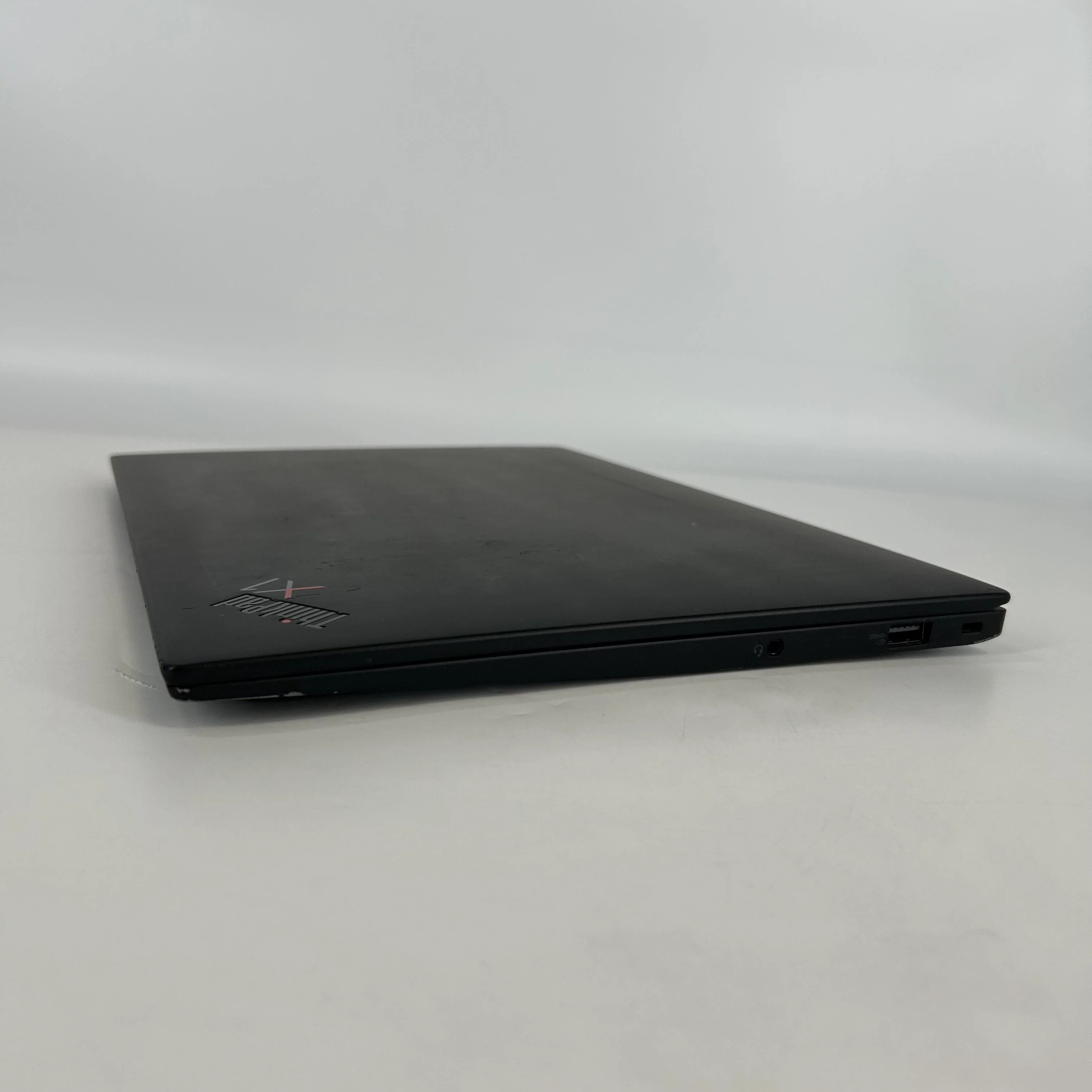 Lenovo ThinkPad X1 Carbon Gen 9 14 Black 3.0 GHz Intel Core i7 11th Gen. 16GB RAM 512GB Solid State Drive - Image 7
