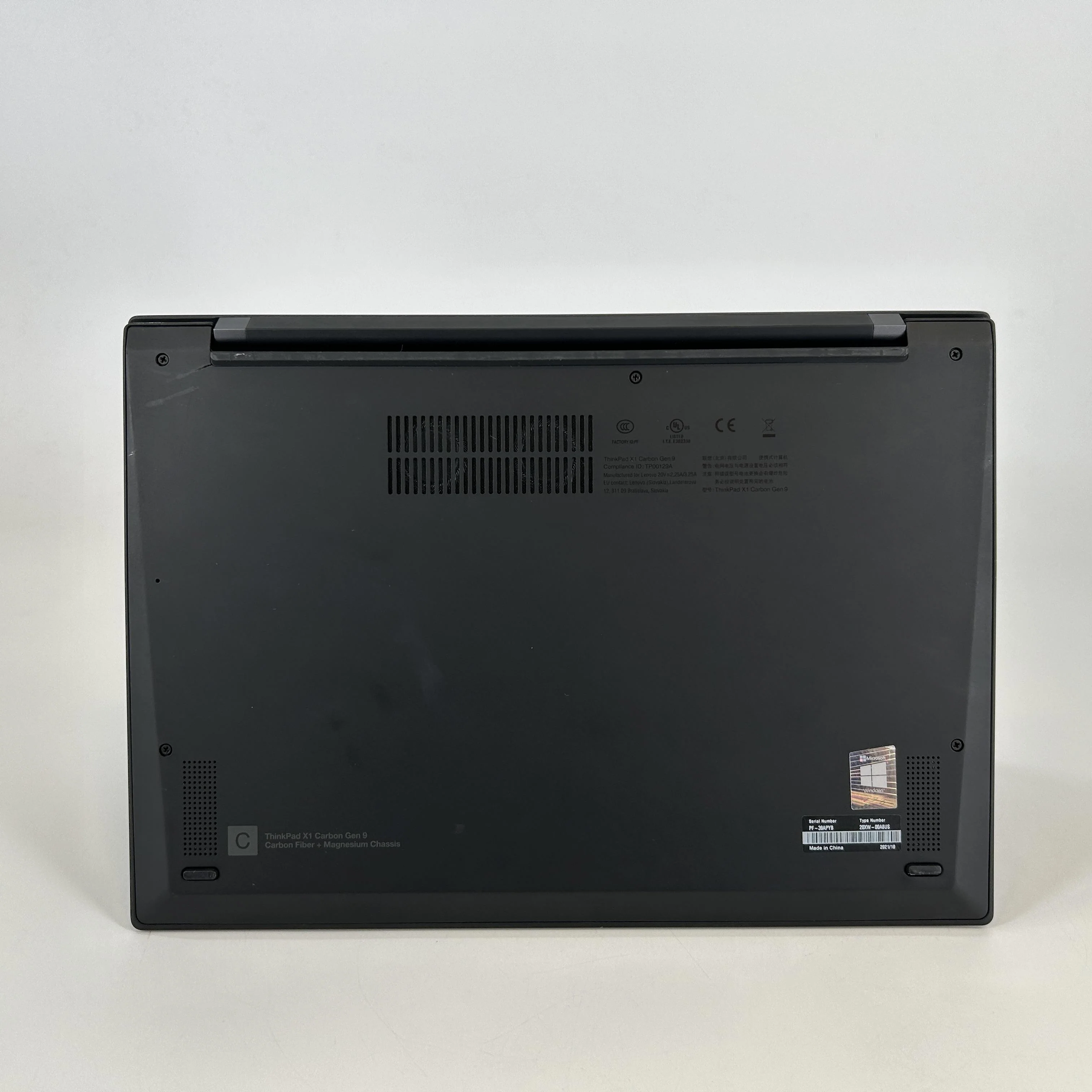 Lenovo ThinkPad X1 Carbon Gen 9 14 Black 3.0 GHz Intel Core i7 11th Gen. 32GB RAM 512GB Solid State Drive - Image 6