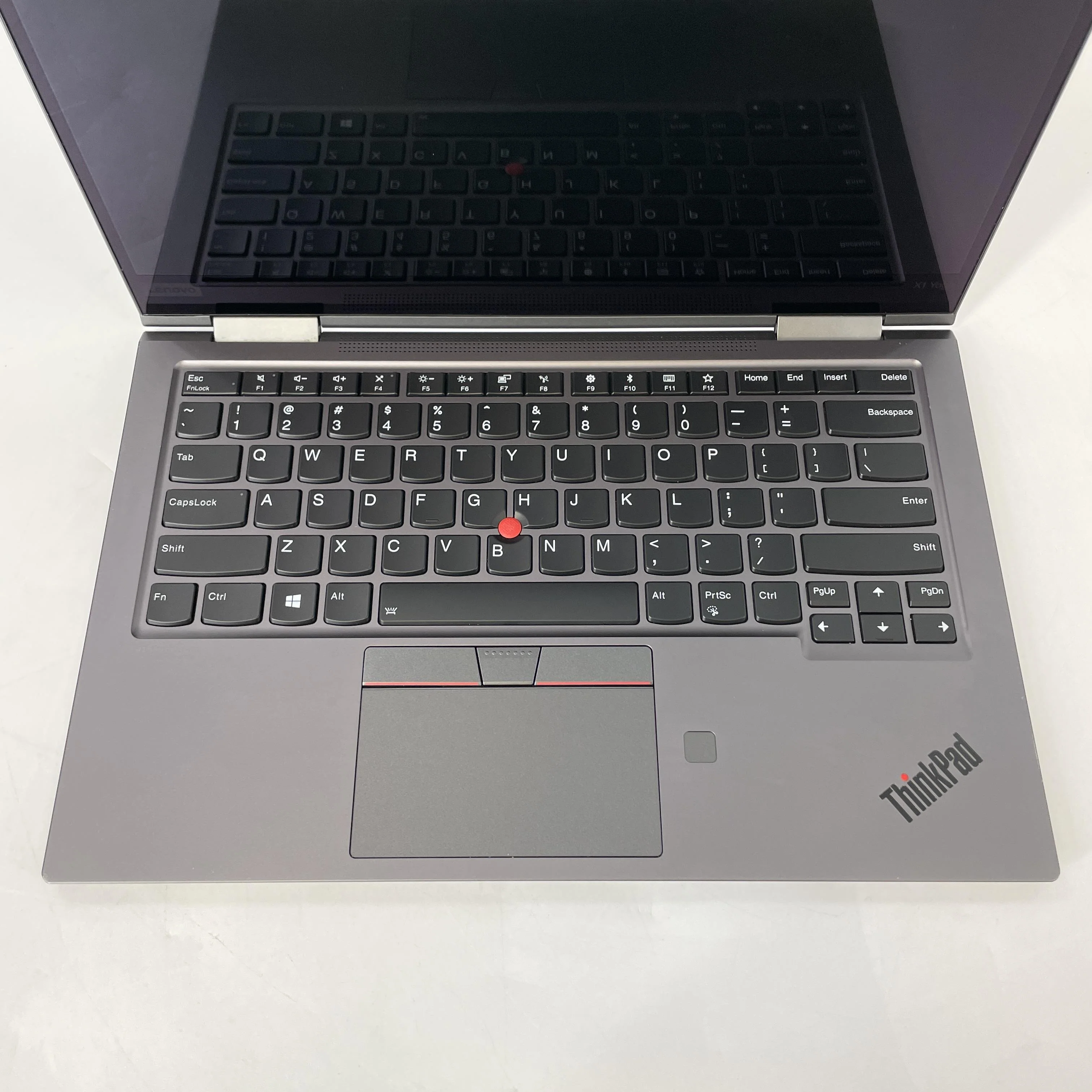 Lenovo ThinkPad X1 Yoga Gen 4 14 Gray 1.9 GHz Intel Core i7 8th Gen. 16GB RAM 256GB Solid State Drive - Image 2