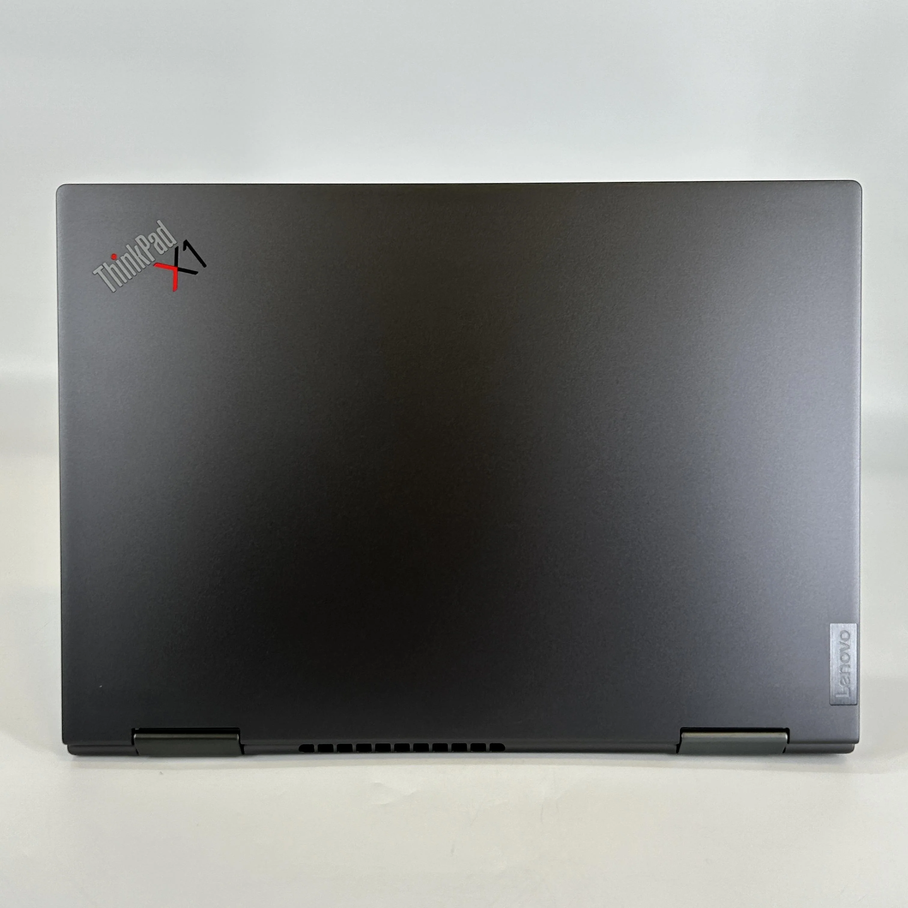 Lenovo ThinkPad X1 Yoga Gen 6 14 Gray 3.0 GHz Intel Core i7 11th Gen. 16GB RAM 512GB Solid State Drive - Image 10