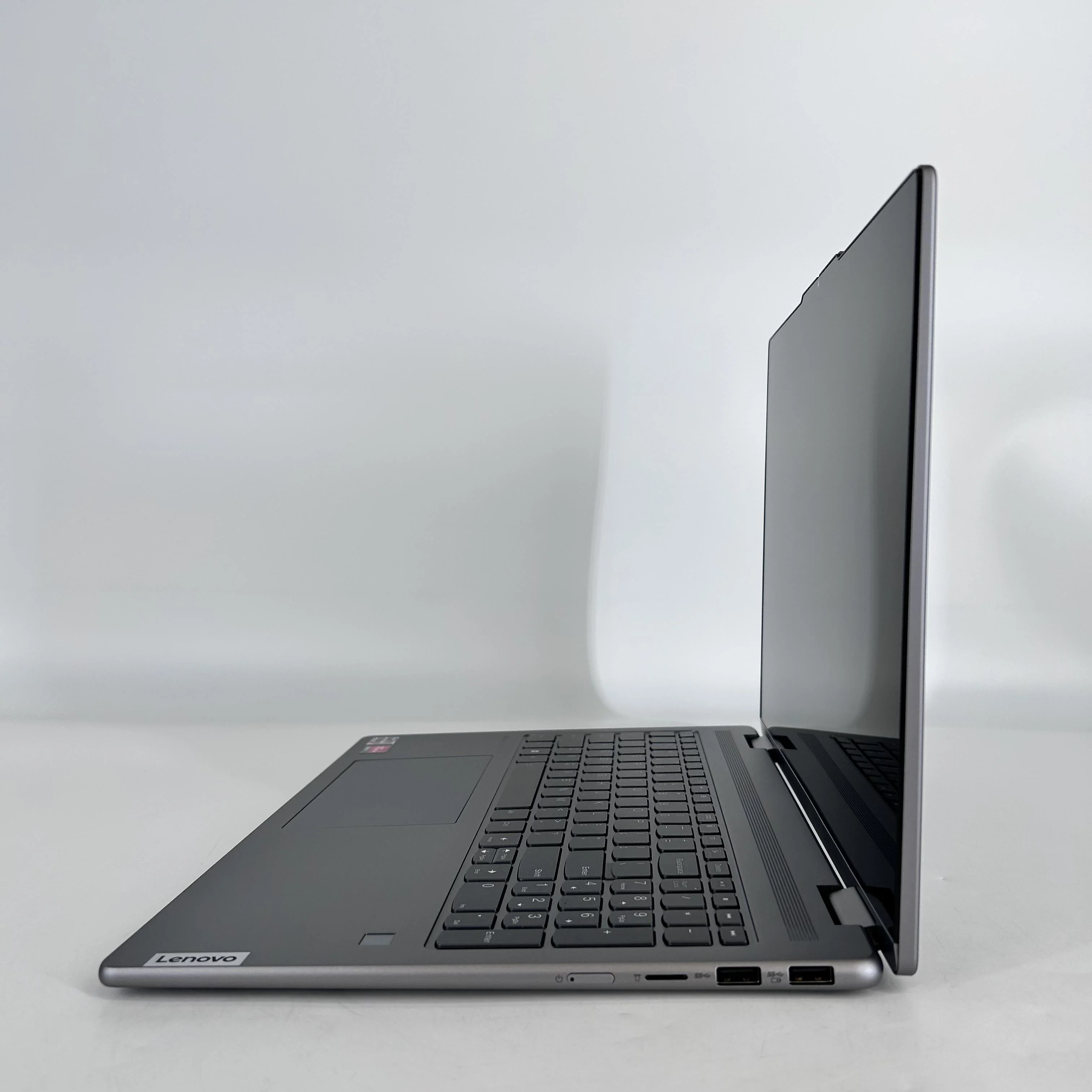 Lenovo Yoga 7 16 Gray 2.7 GHz AMD Ryzen 7 7735U 16GB RAM 512GB Solid State Drive - Image 6
