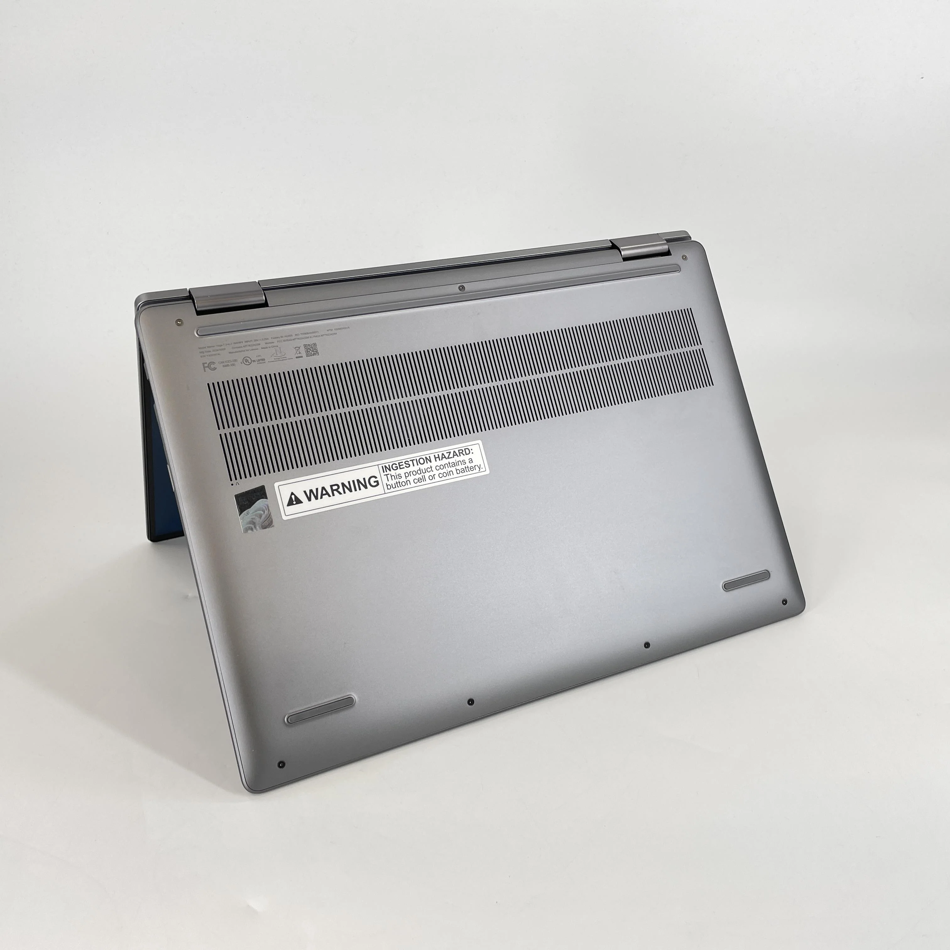 Lenovo Yoga 7 16 Silver 3.3 GHz AMD Ryzen 7 8840HS 16GB RAM 1TB Solid State Drive - Image 5