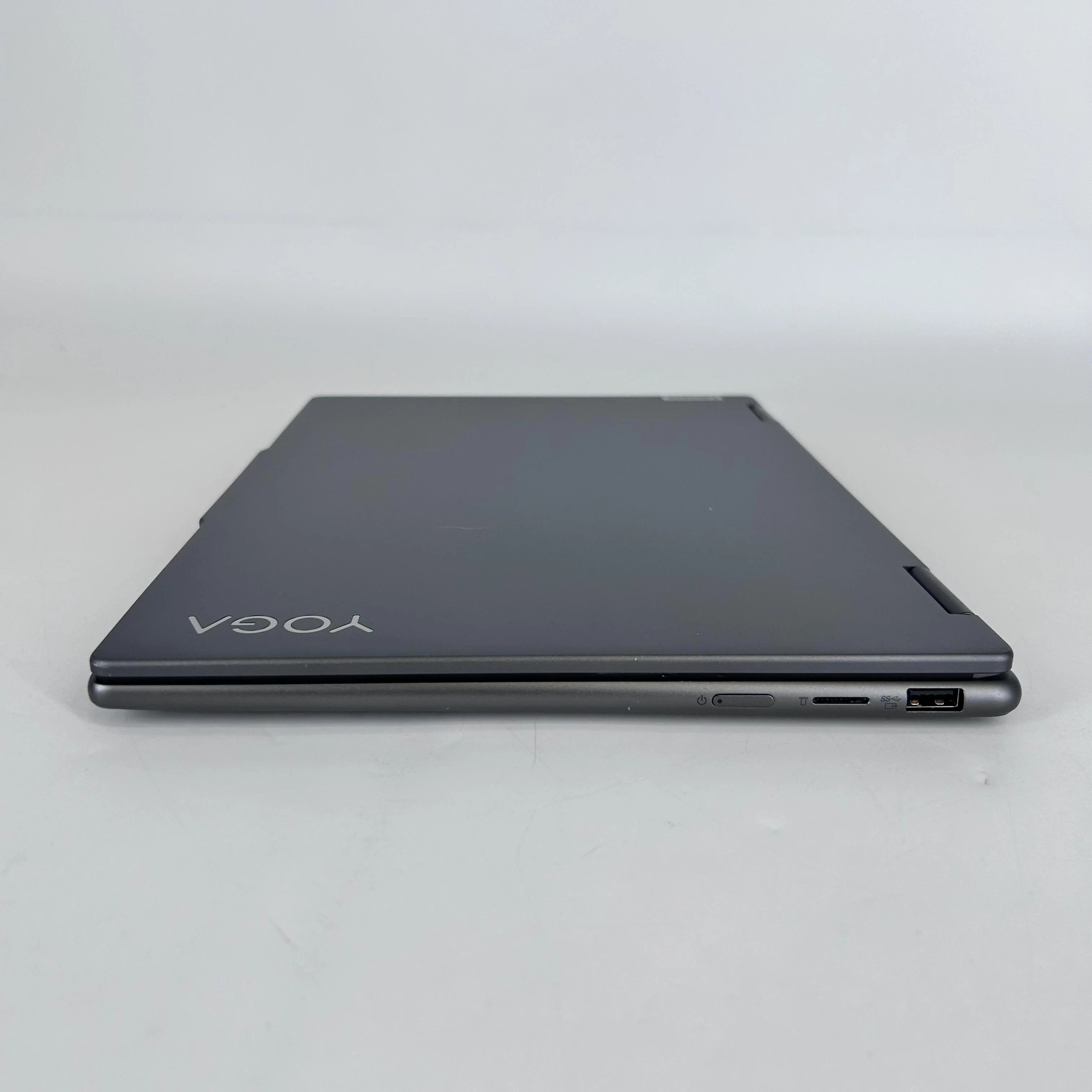 Lenovo Yoga 7i 14 Gray 1.3 GHz Intel Core i5 13th Gen. 16GB RAM 512GB Solid State Drive - Image 7