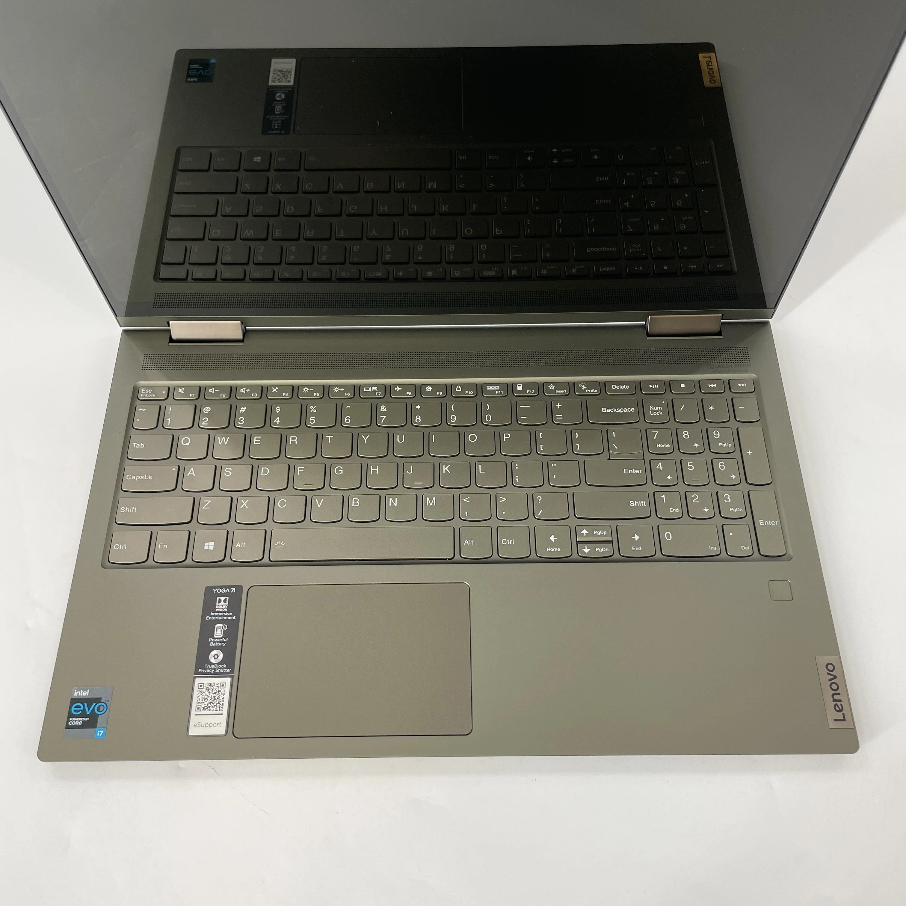 Lenovo Yoga 7i 15.6 Green 2.8 GHz Intel Core i7 11th Gen. 12GB RAM 512GB Solid State Drive - Image 2