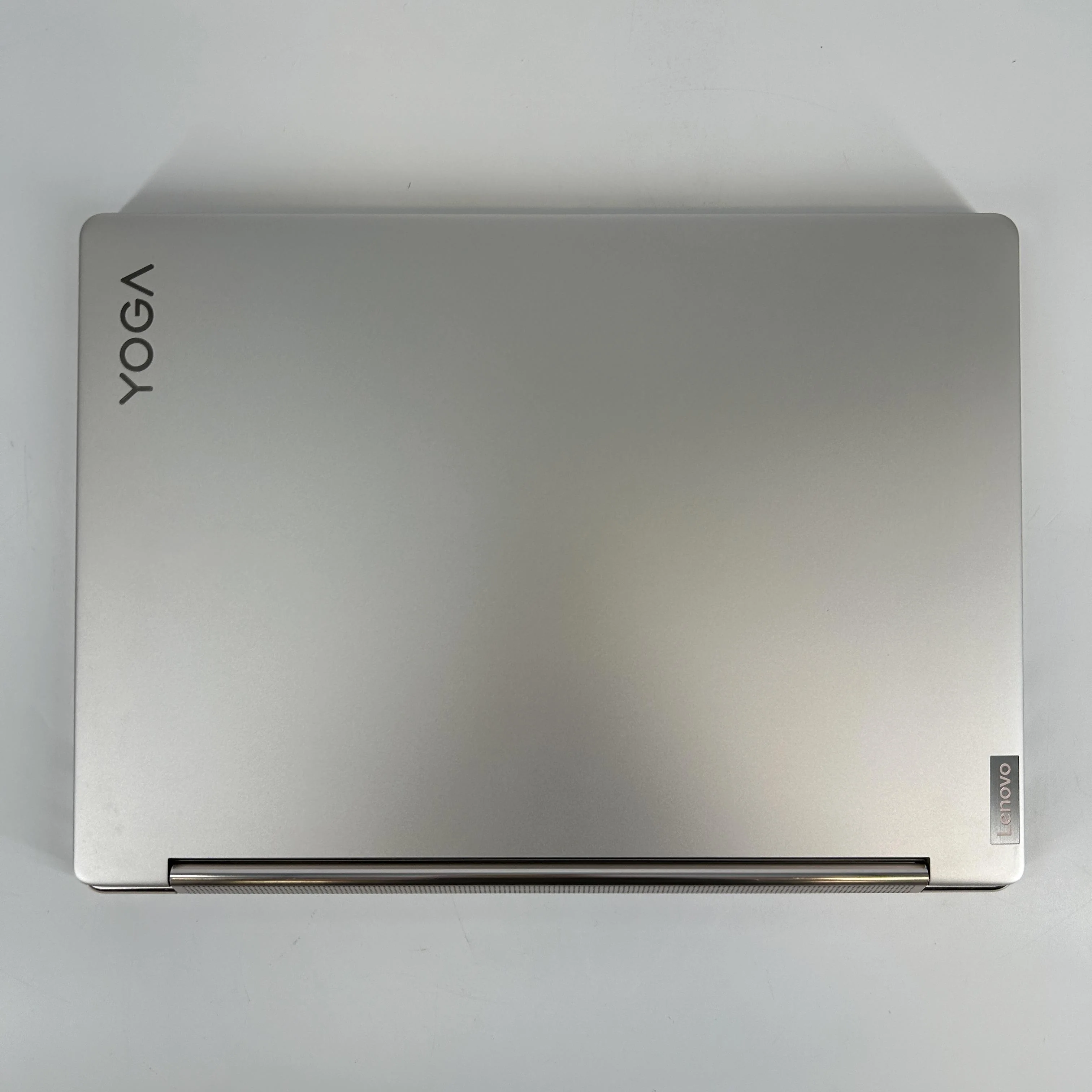 Lenovo Yoga 9i 14 Gray 2.2 GHz Intel Core i7 13th Gen. 16GB RAM 512GB Solid State Drive - Image 10