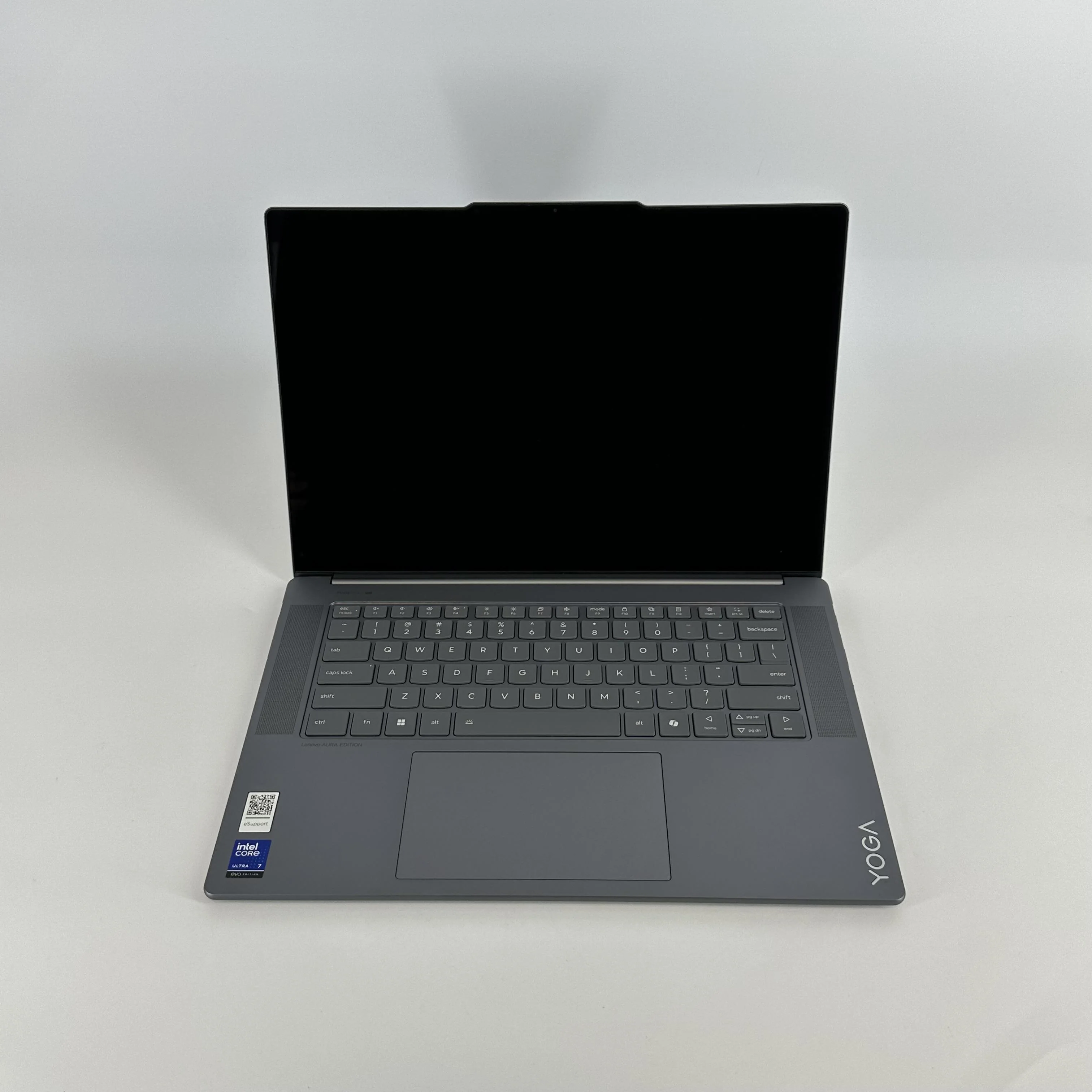 Lenovo Yoga Slim 7i 14 Gray 2.2 GHz Intel Core Ultra 7 Series 2 16GB RAM 1TB Solid State Drive