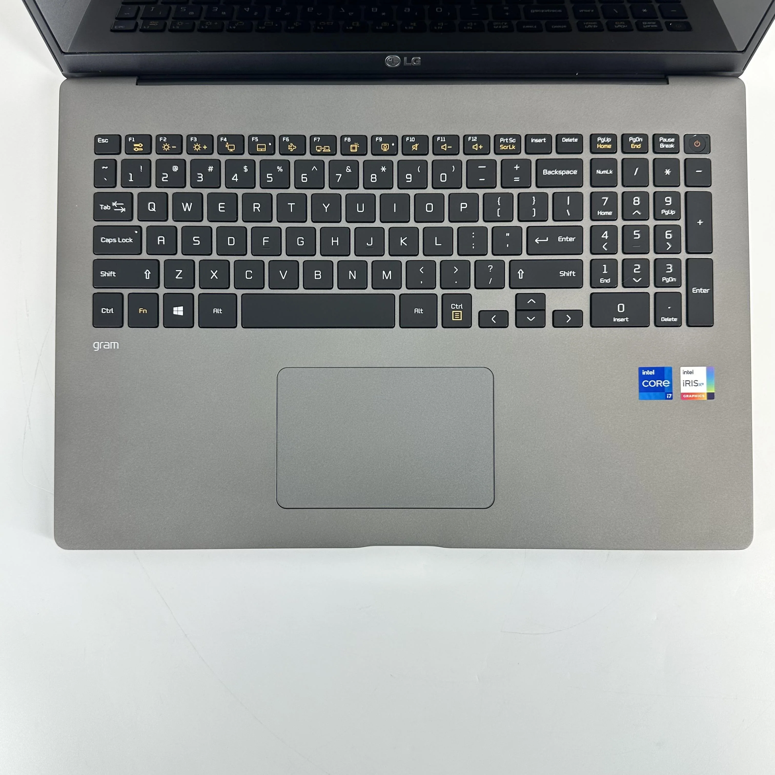 LG Gram 17 Gray 2.8 GHz Intel Core i7 11th Gen. 16GB RAM 1TB Solid State Drive - Image 2