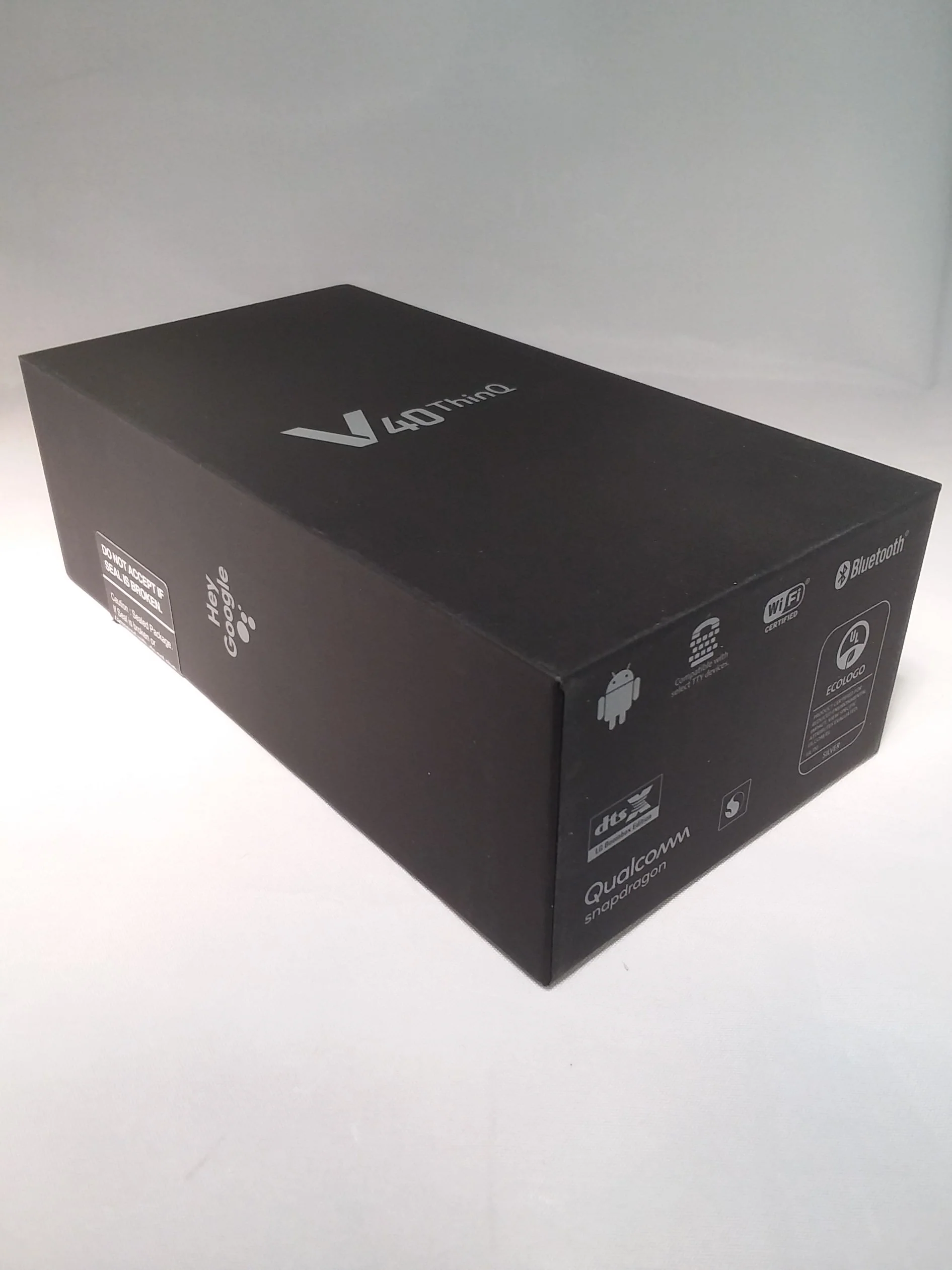LG V40 ThinQ 64GB Aurora Black (AT&T) - Image 2