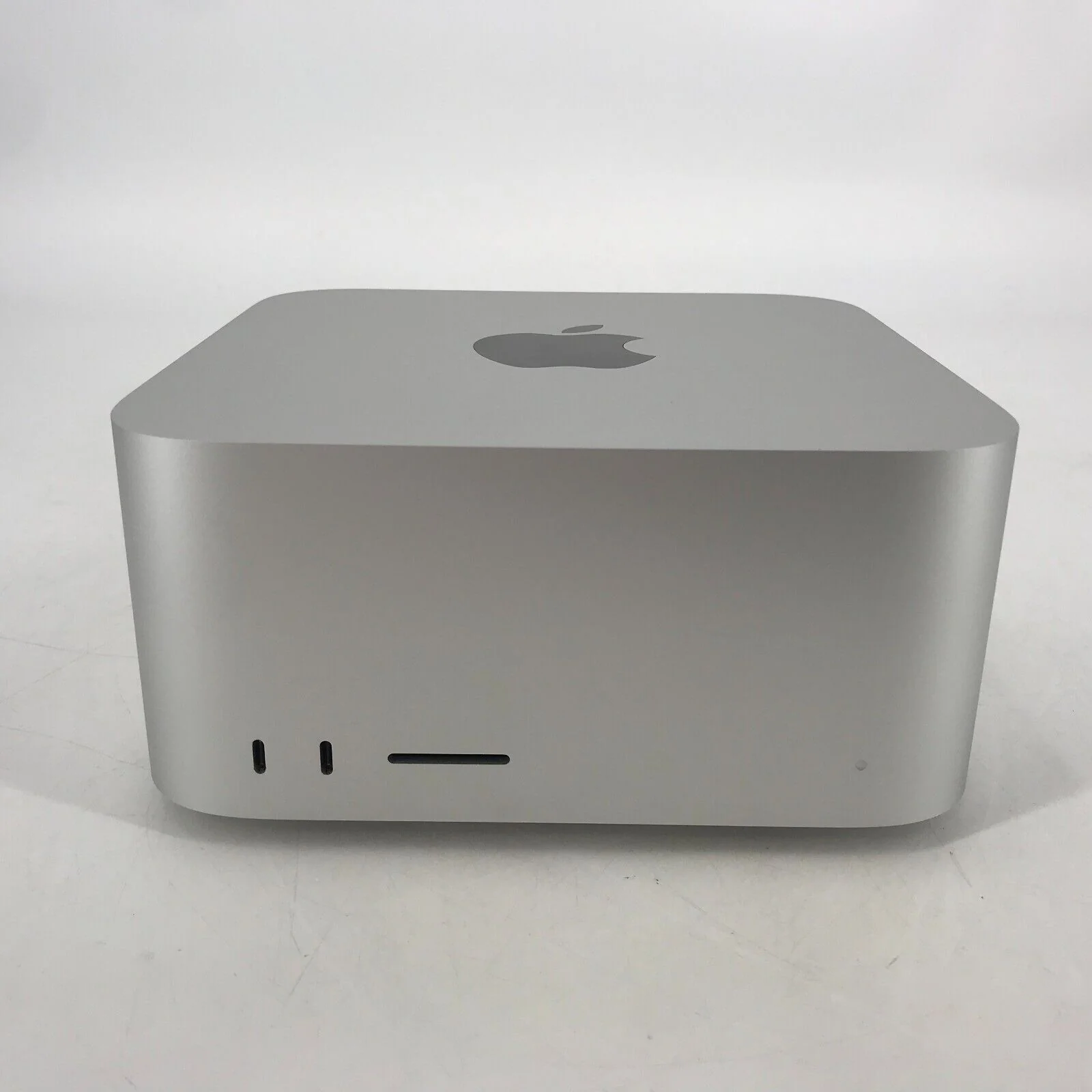 Mac Studio Silver 2023 3.49 GHz M2 Ultra 24-Core CPU 76-Core GPU 192GB 4TB - Image 4