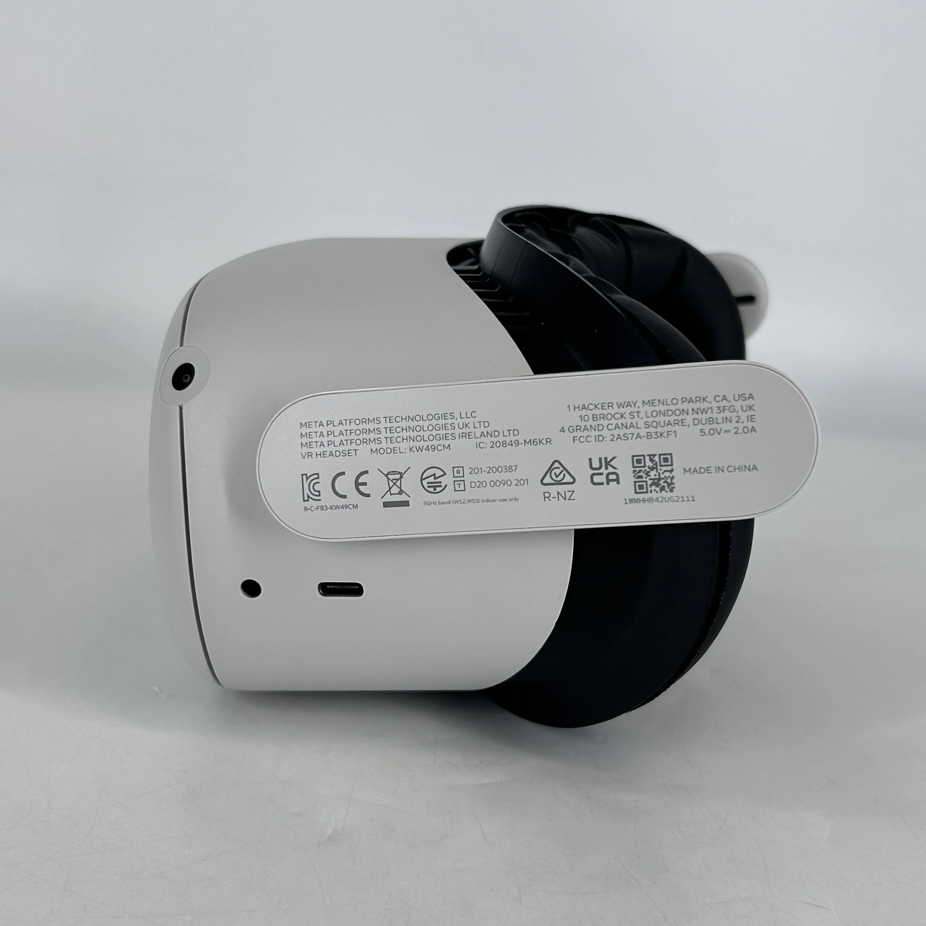 Meta Quest 2 White 256GB - Image 4