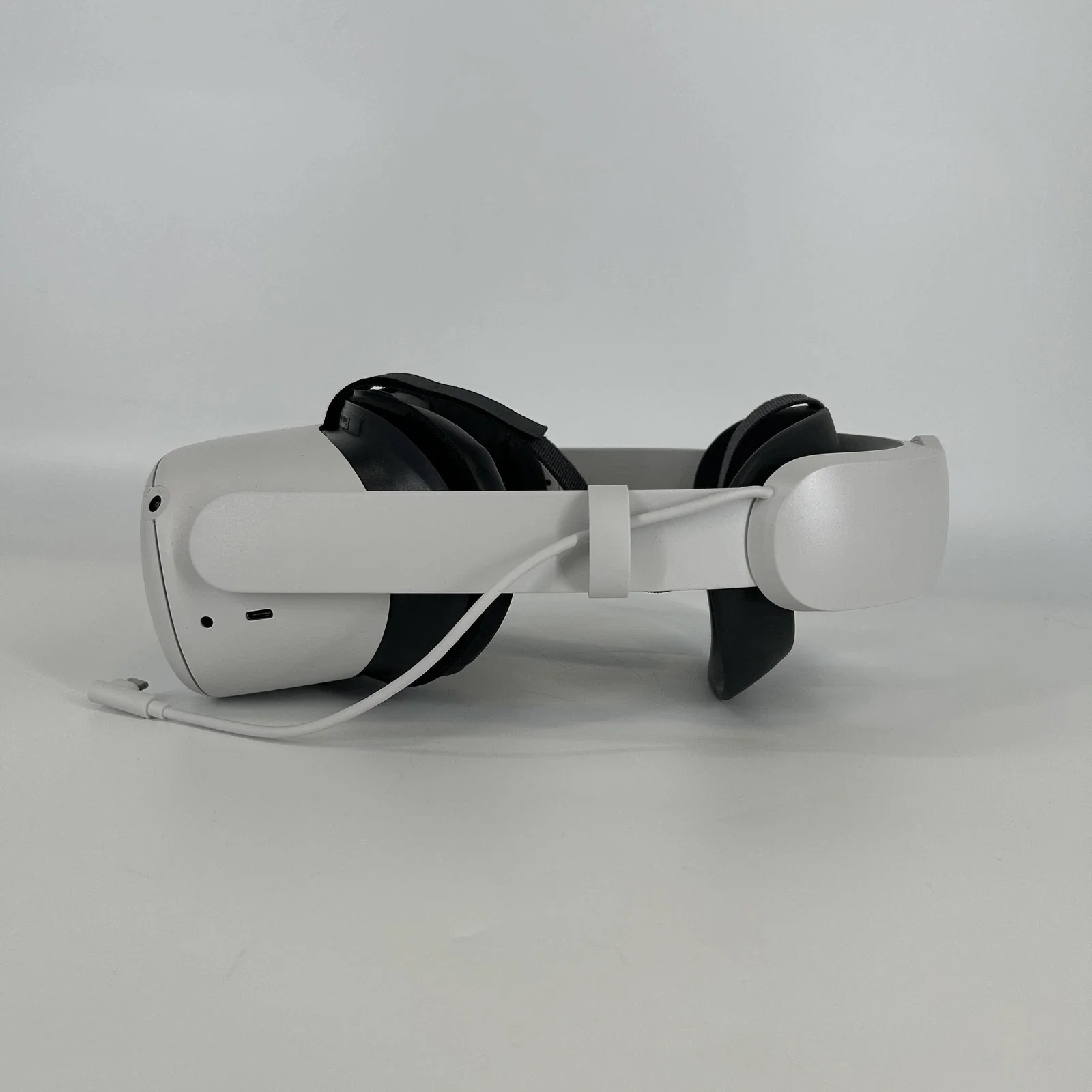 Meta Quest 2 White 256GB - Image 6
