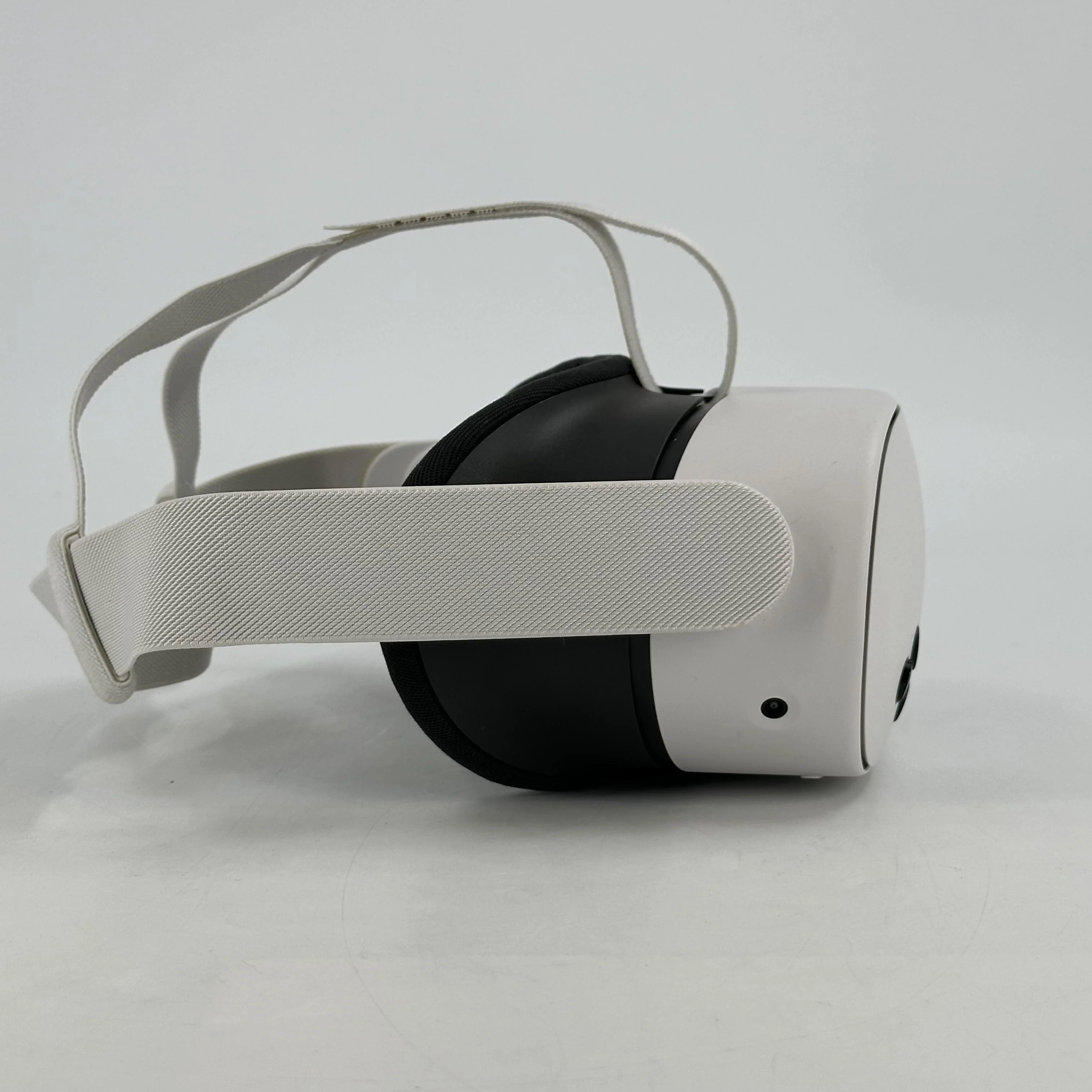 Meta Quest 3S White 128GB - Image 5