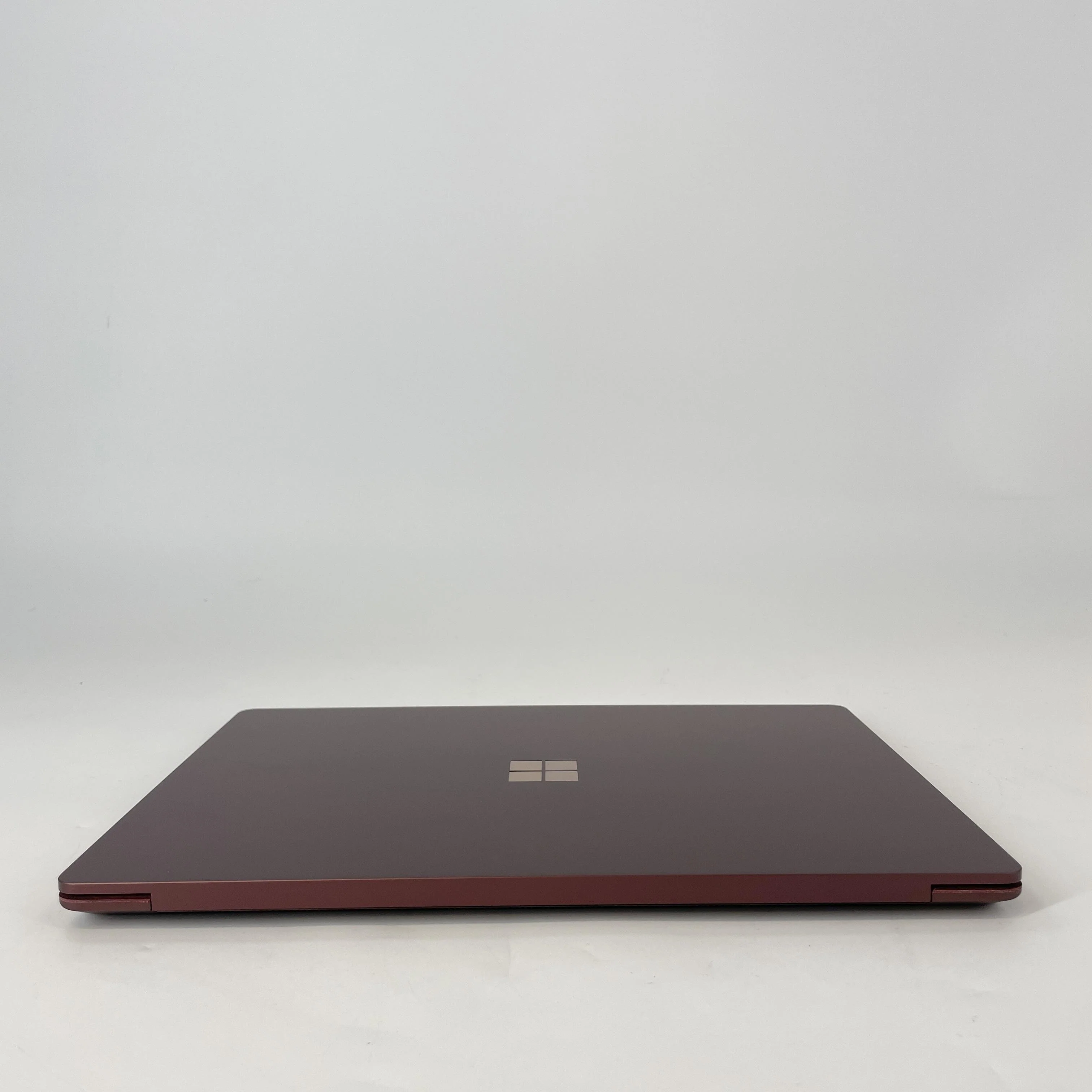 Microsoft Surface Laptop 1 13.5 Burgundy 2.5 GHz Intel Core i5 7th Gen. 8GB RAM 256GB Solid State Drive - Image 5