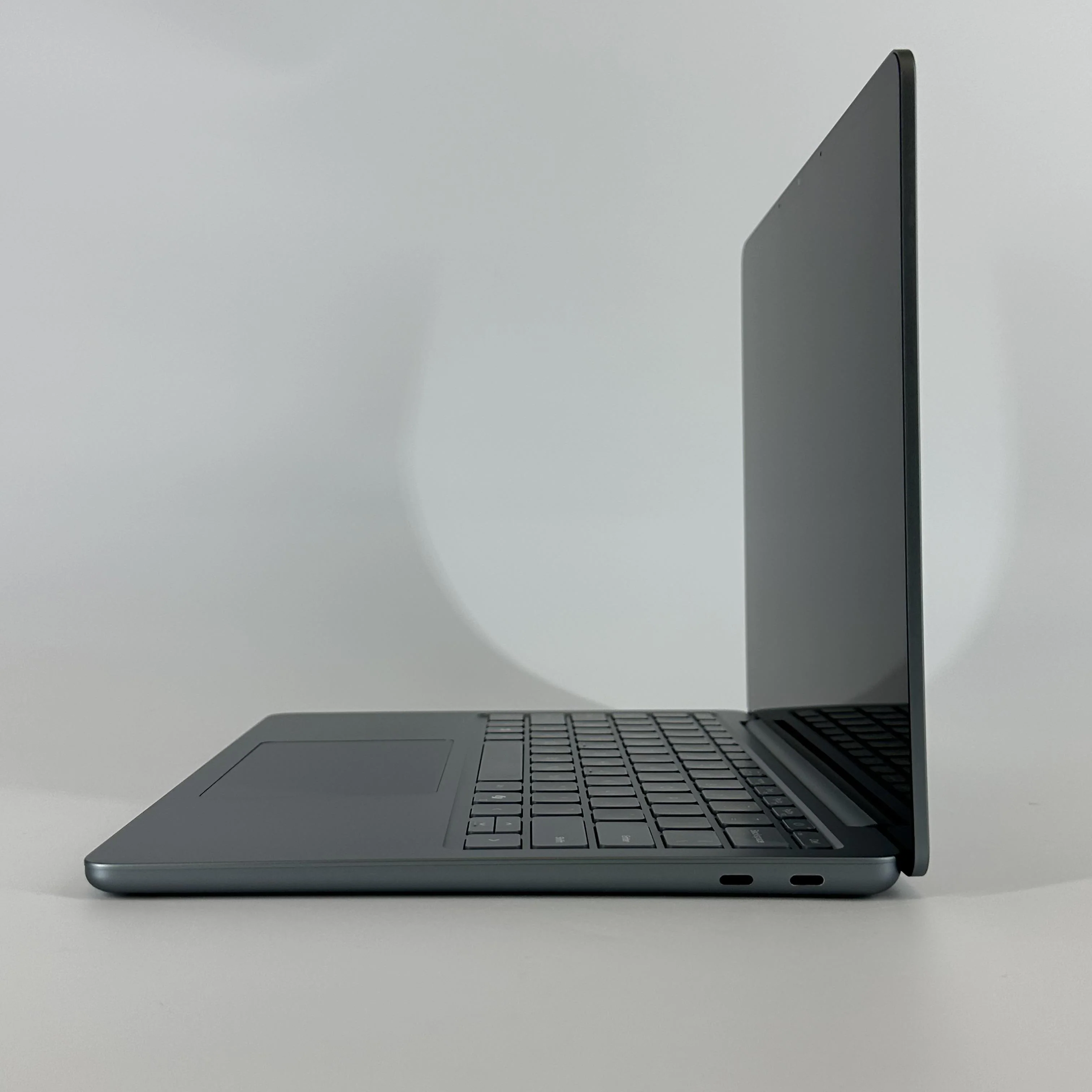 Microsoft Surface Laptop 13 Gray 3.3 GHz Qualcomm Snapdragon X Plus 16GB RAM 512GB UniversalFlashStorage - Image 6