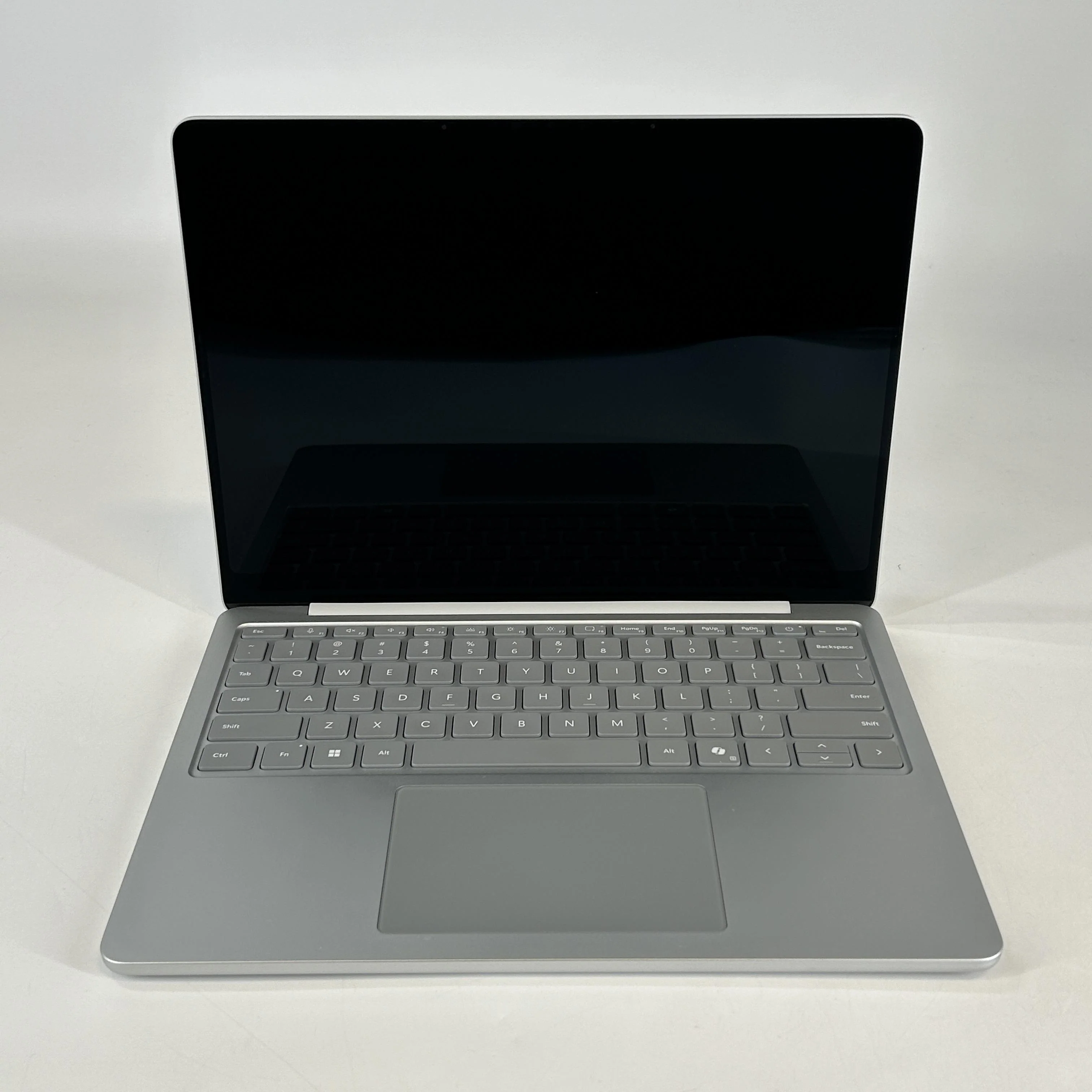 Microsoft Surface Laptop 13 Silver 3.2 GHz Qualcomm Snapdragon X Plus 24GB RAM 1TB UniversalFlashStorage