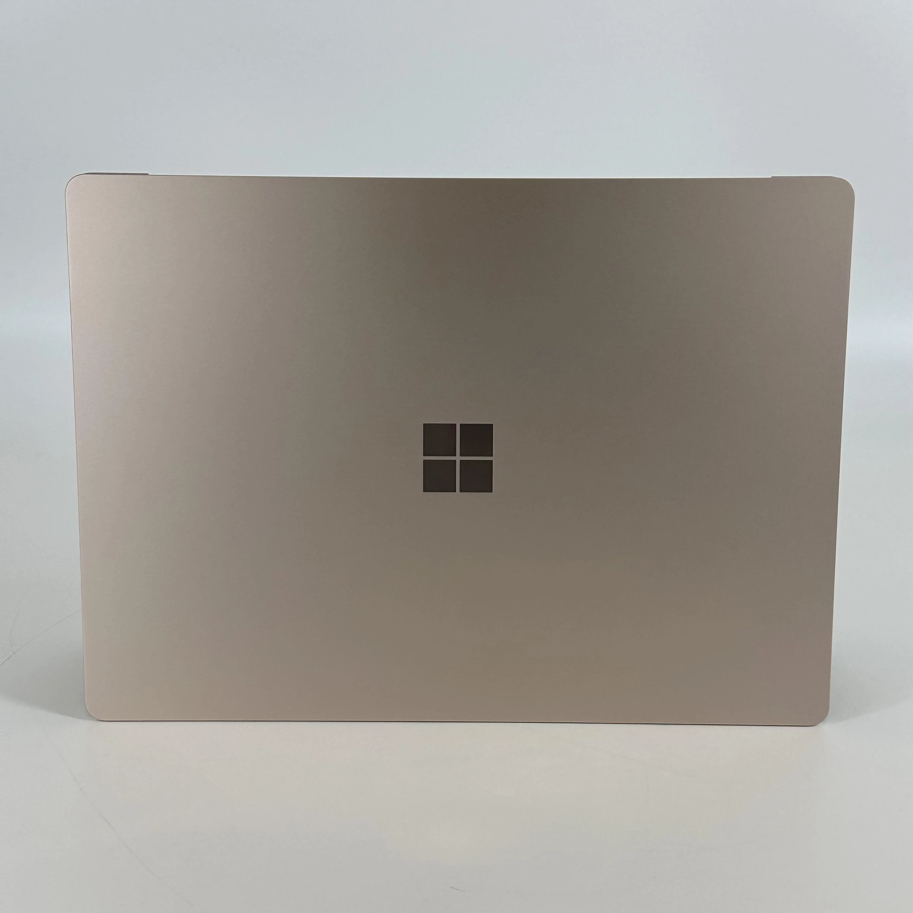 Microsoft Surface Laptop 3 13.5 Gold 1.3 GHz Intel Core i7 10th Gen. 16GB RAM 256GB Solid State Drive - Image 5
