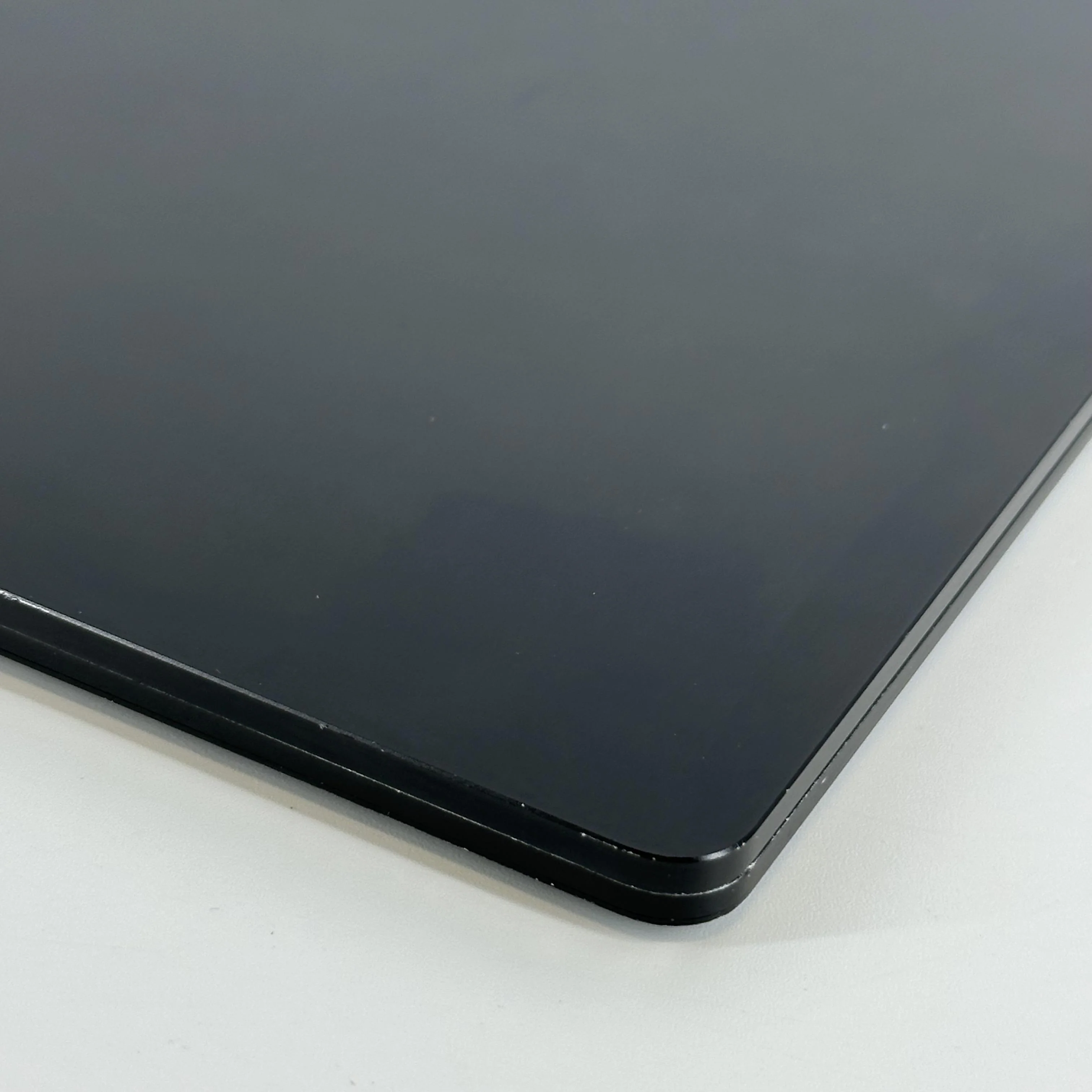 Microsoft Surface Laptop 3 15 Black 1.2 GHz Intel Core i5 10th Gen. 16GB RAM 256GB Solid State Drive - Image 37