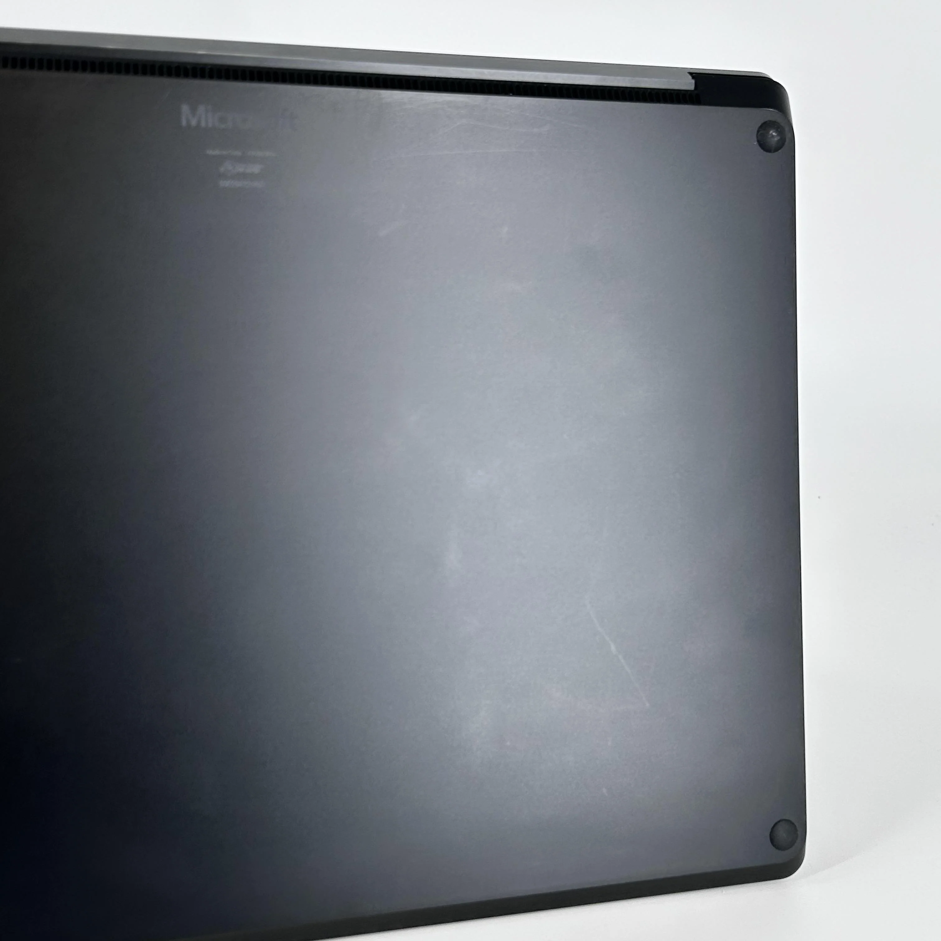 Microsoft Surface Laptop 4 13.5 Black 2.2 GHz AMD Ryzen 5 4680U 16GB RAM 256GB Solid State Drive - Image 14