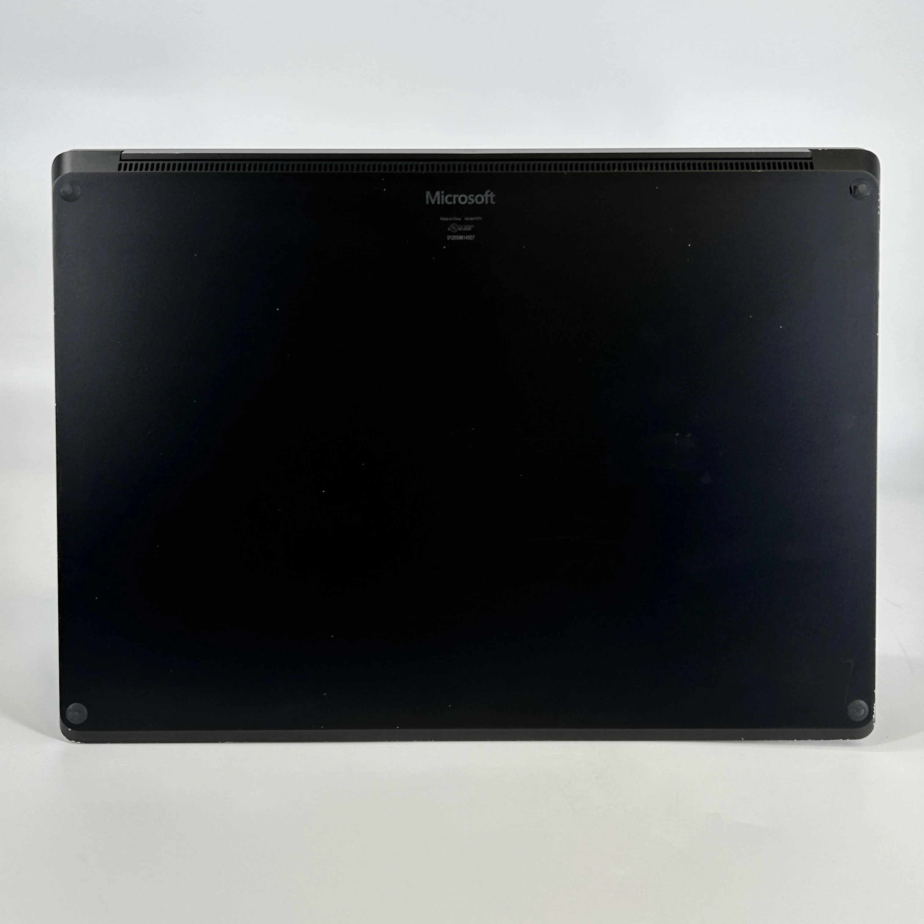 Microsoft Surface Laptop 4 15 Black 3.0 GHz Intel Core i7 11th Gen. 32GB RAM 1TB Solid State Drive - Image 5