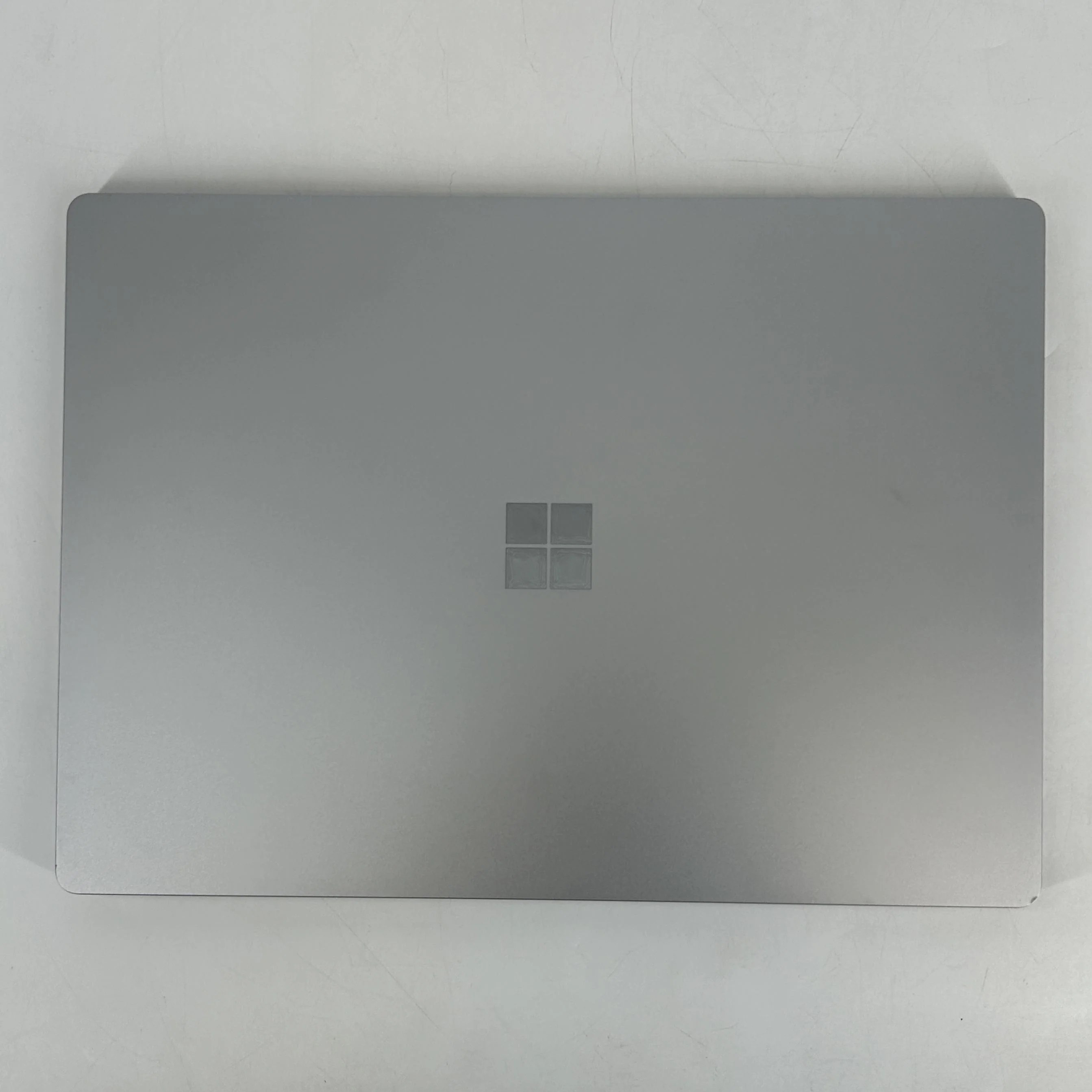 Microsoft Surface Laptop 4 15 Platinum 3.0 GHz Intel Core i7 11th Gen. 8GB RAM 256GB Solid State Drive - Image 10
