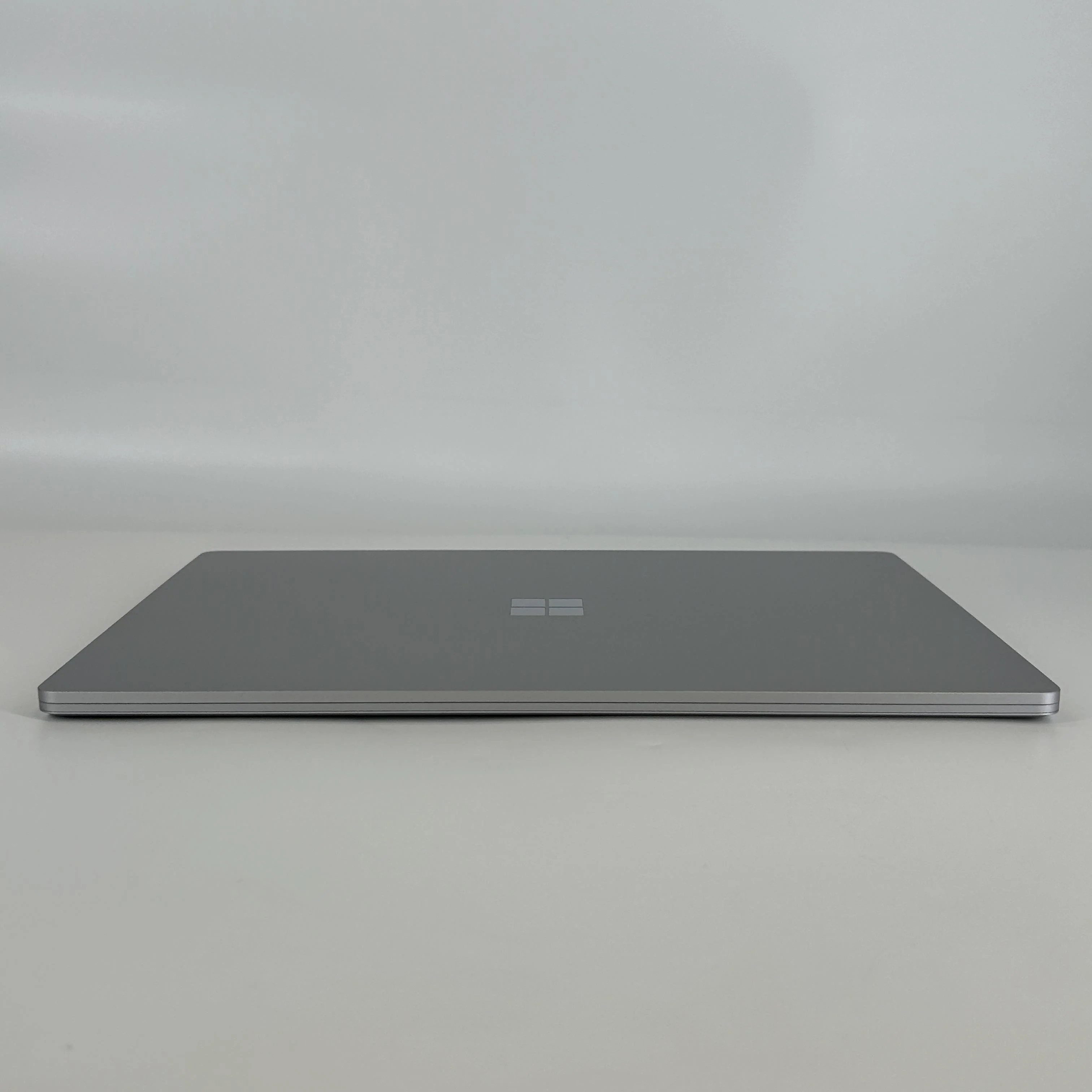 Microsoft Surface Laptop 4 15 Platinum 3.0 GHz Intel Core i7 11th Gen. 8GB RAM 512GB Solid State Drive - Image 8