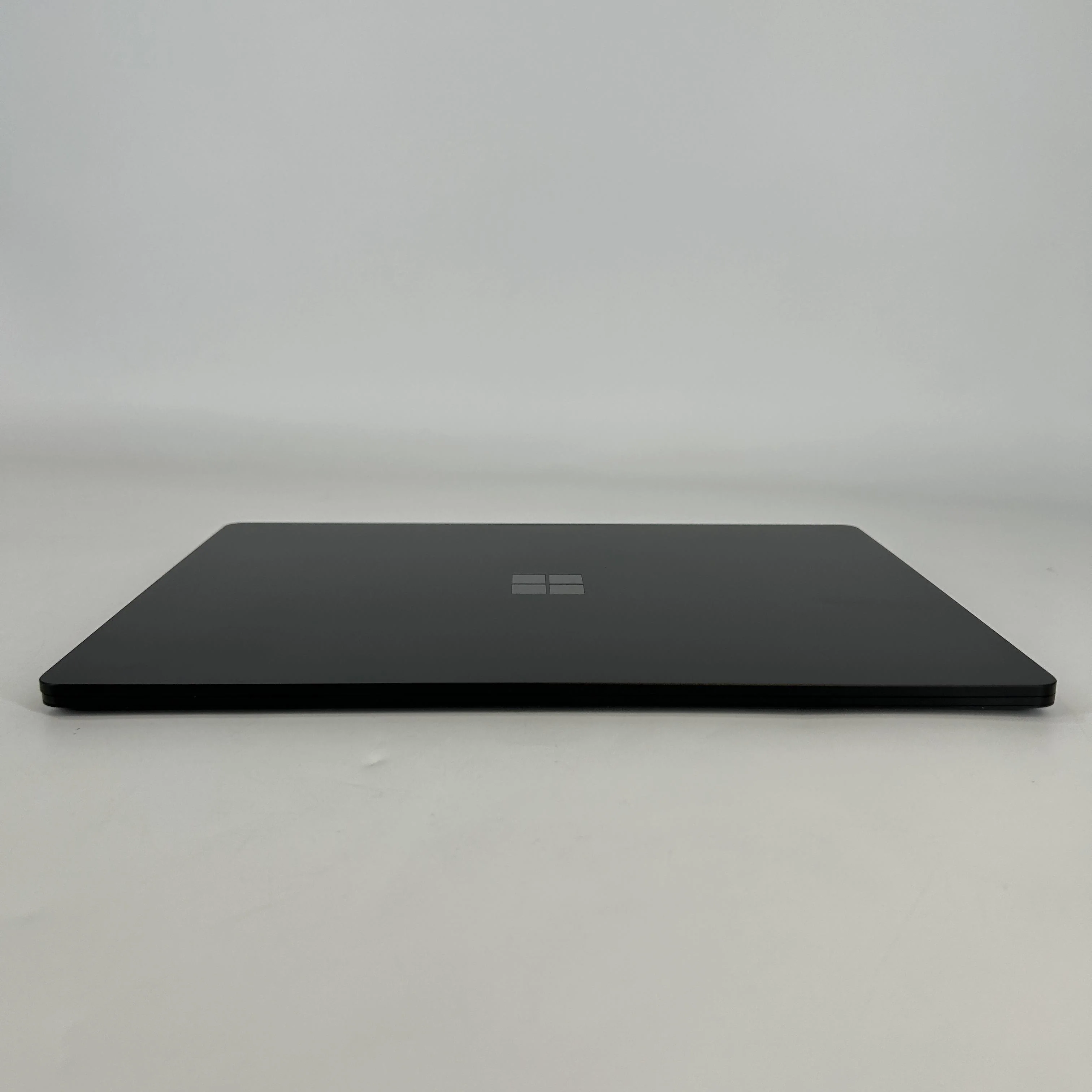 Microsoft Surface Laptop 5 13.5 Black 2.5 GHz Intel Core i5 12th Gen. 16GB RAM 512GB Solid State Drive - Image 8