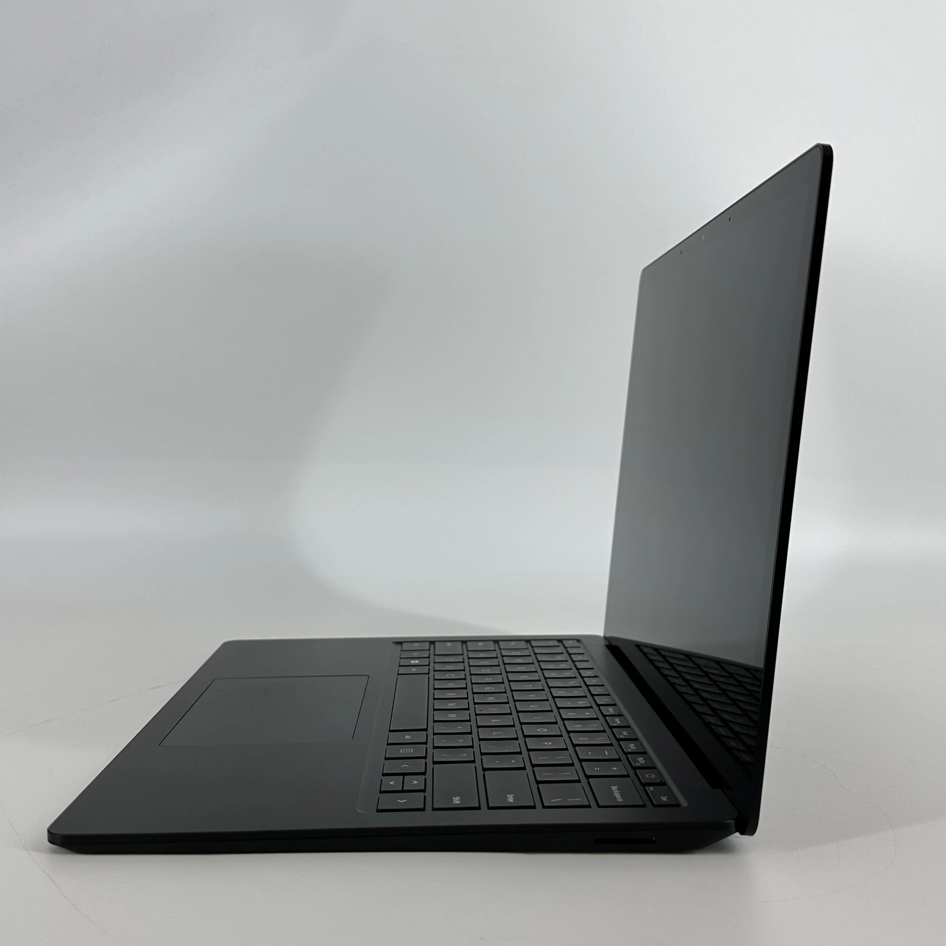 Microsoft Surface Laptop 5 13.5 Black 2.5 GHz Intel Core i5 12th Gen. 16GB RAM 512GB Solid State Drive - Image 6