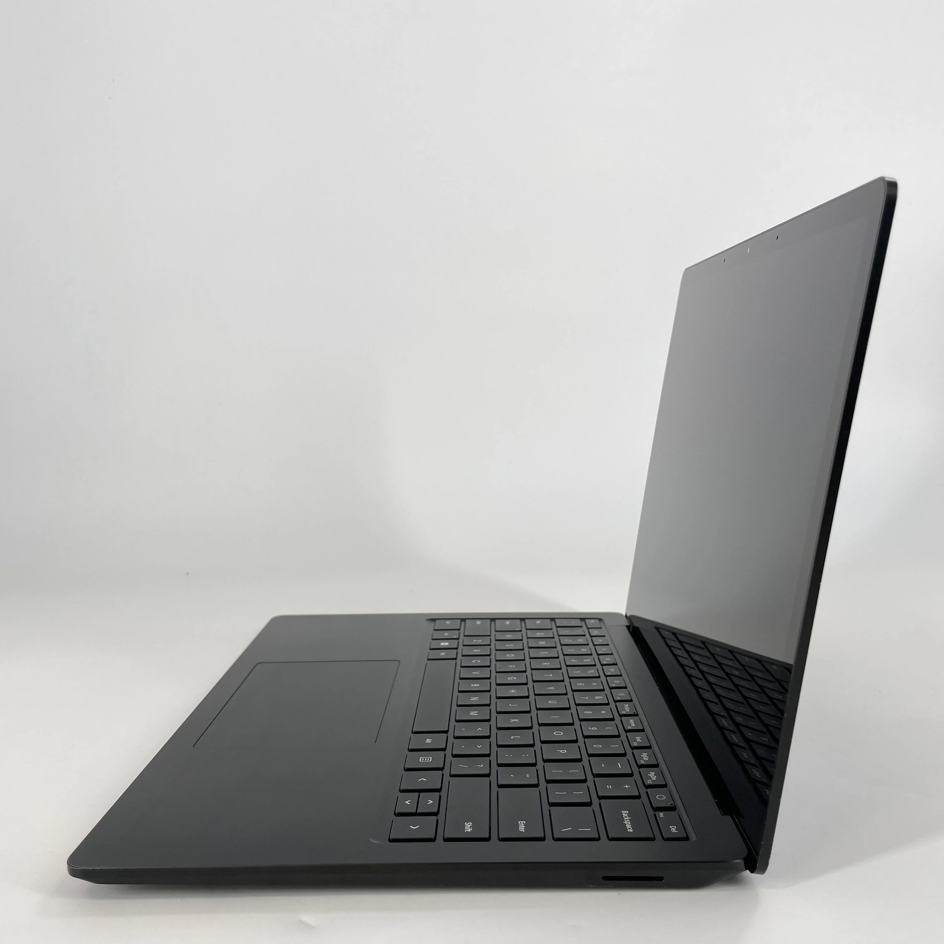 Microsoft Surface Laptop 5 13.5 Black 2.6 GHz Intel Core i7 12th Gen. 16GB RAM 512GB Solid State Drive - Image 6