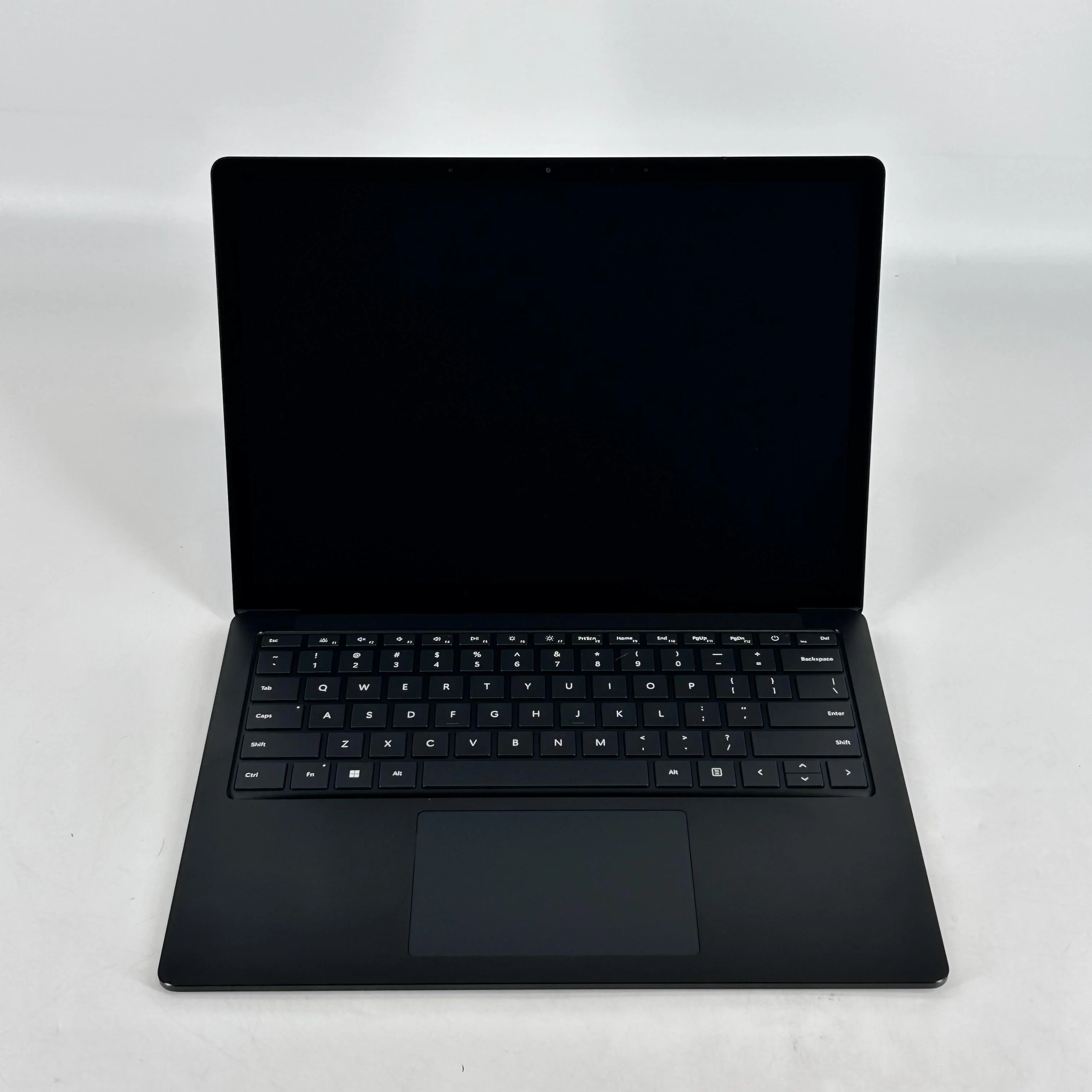 Microsoft Surface Laptop 5 13.5 Black 2.7 GHz Intel Core i7 12th Gen. 16GB RAM 512GB Solid State Drive