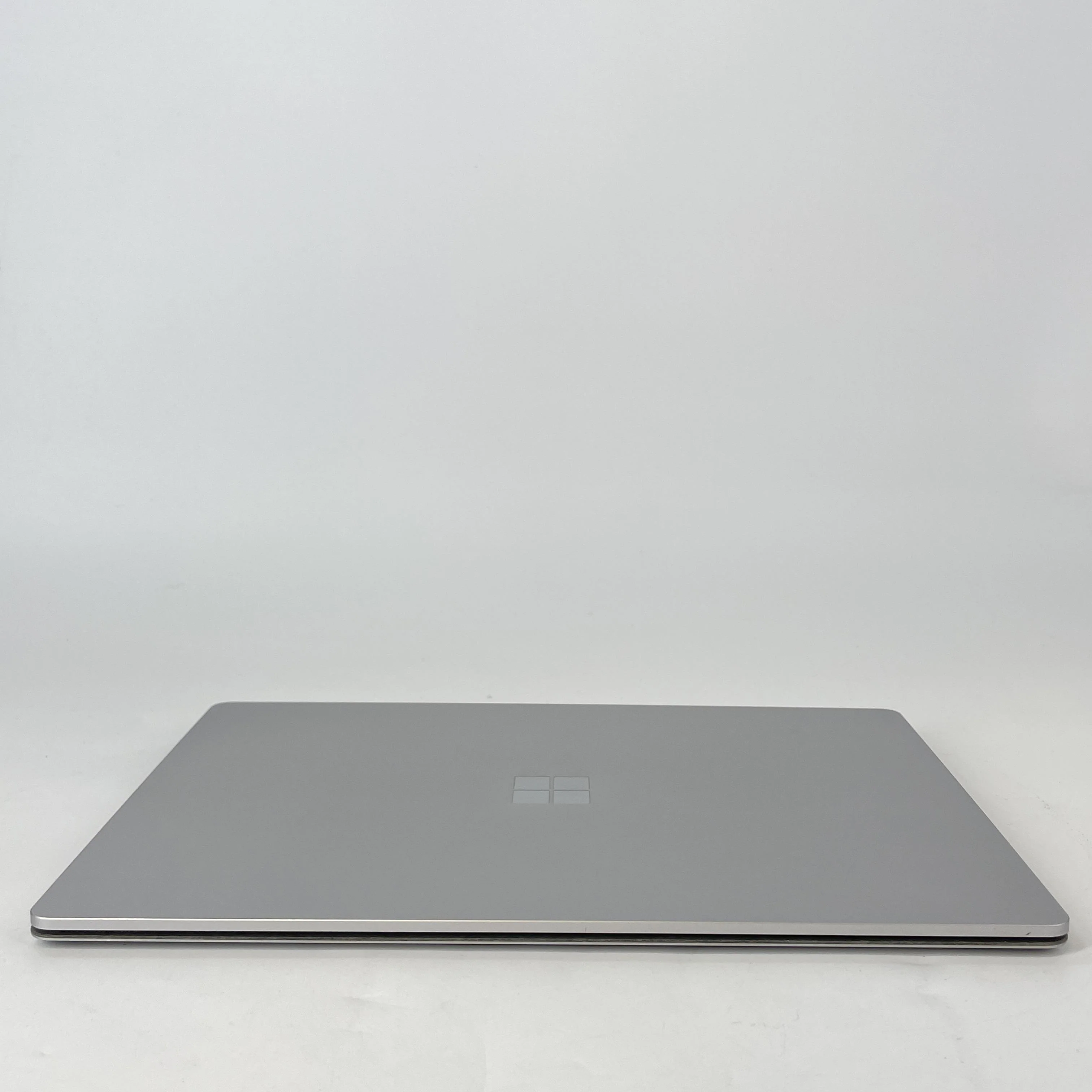 Microsoft Surface Laptop 5 13.5 Platinum 2.5 GHz Intel Core i5 12th Gen. 16GB RAM 512GB Solid State Drive - Image 10