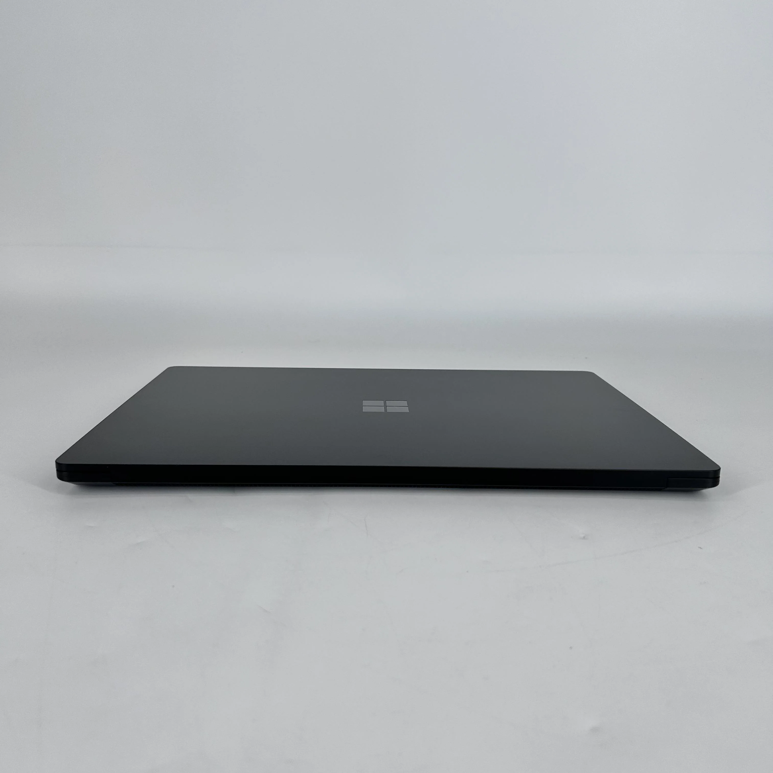 Microsoft Surface Laptop 5 15 Black 2.6 GHz Intel Core i7 12th Gen. 32GB RAM 1TB Solid State Drive - Image 6
