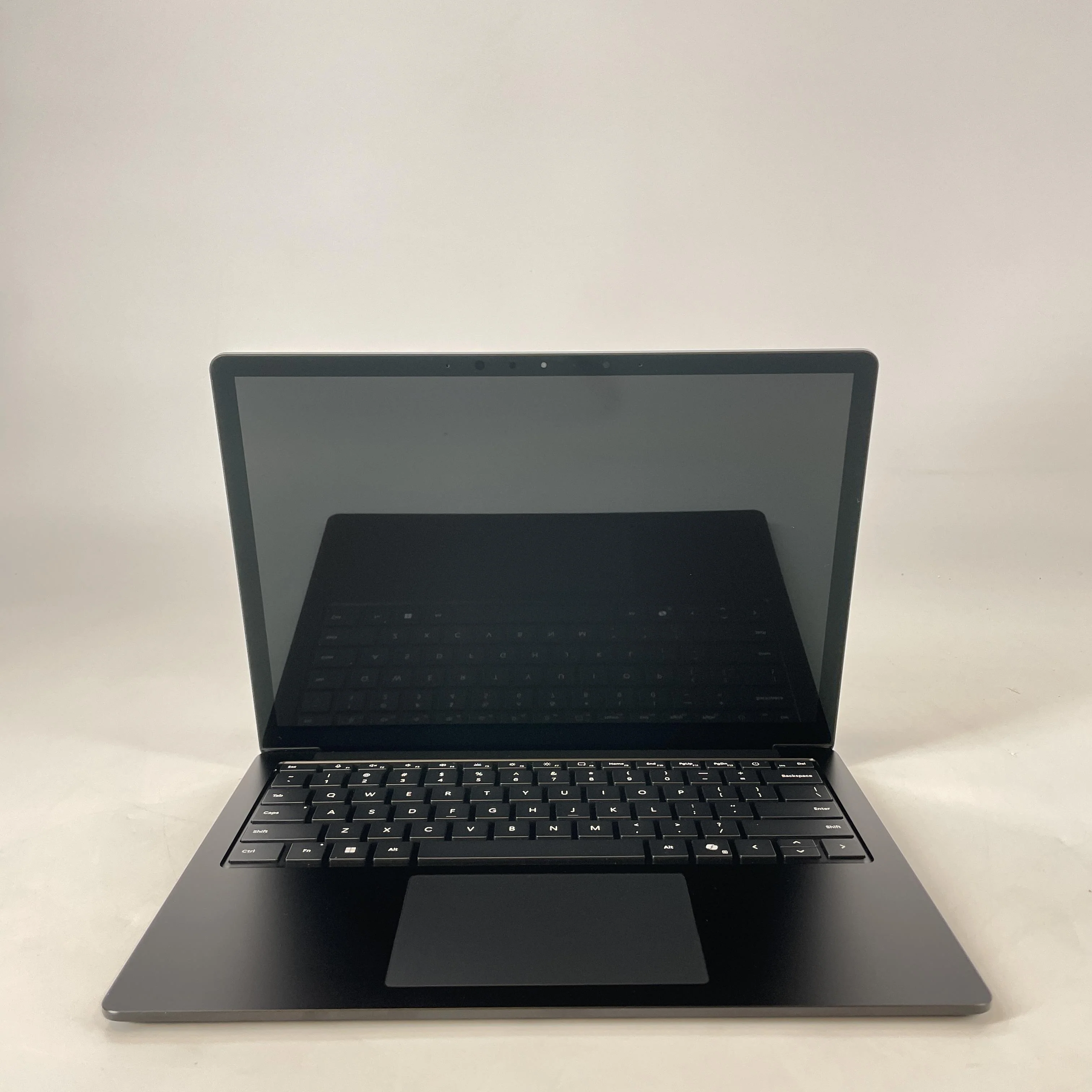 Microsoft Surface Laptop 6 13.5 Black 3.6 GHz Intel Core Ultra 5 16GB RAM 512GB Solid State Drive