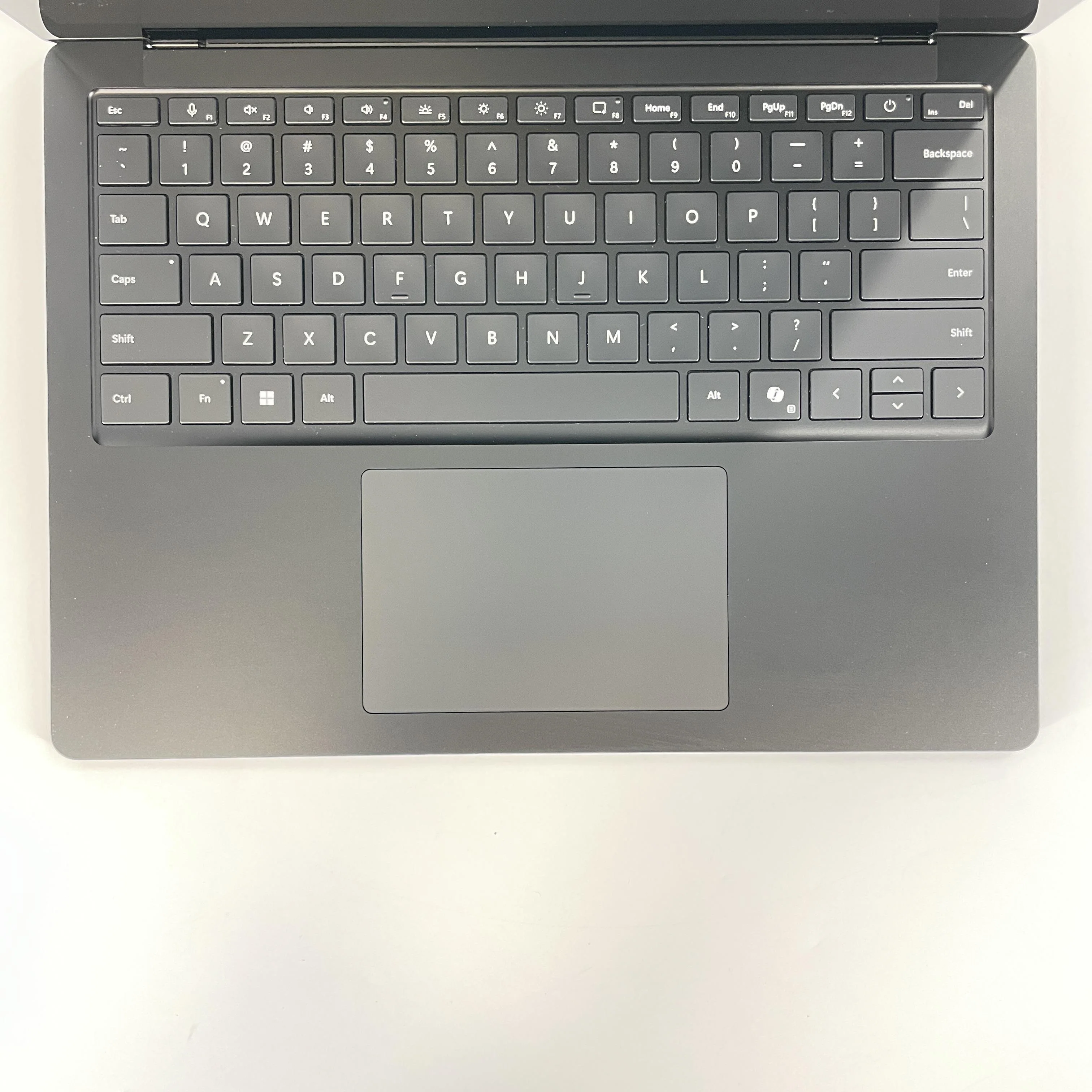 Microsoft Surface Laptop 6 13.5 Black 3.8 GHz Intel Core Ultra 7 16GB RAM 512GB Solid State Drive - Image 2