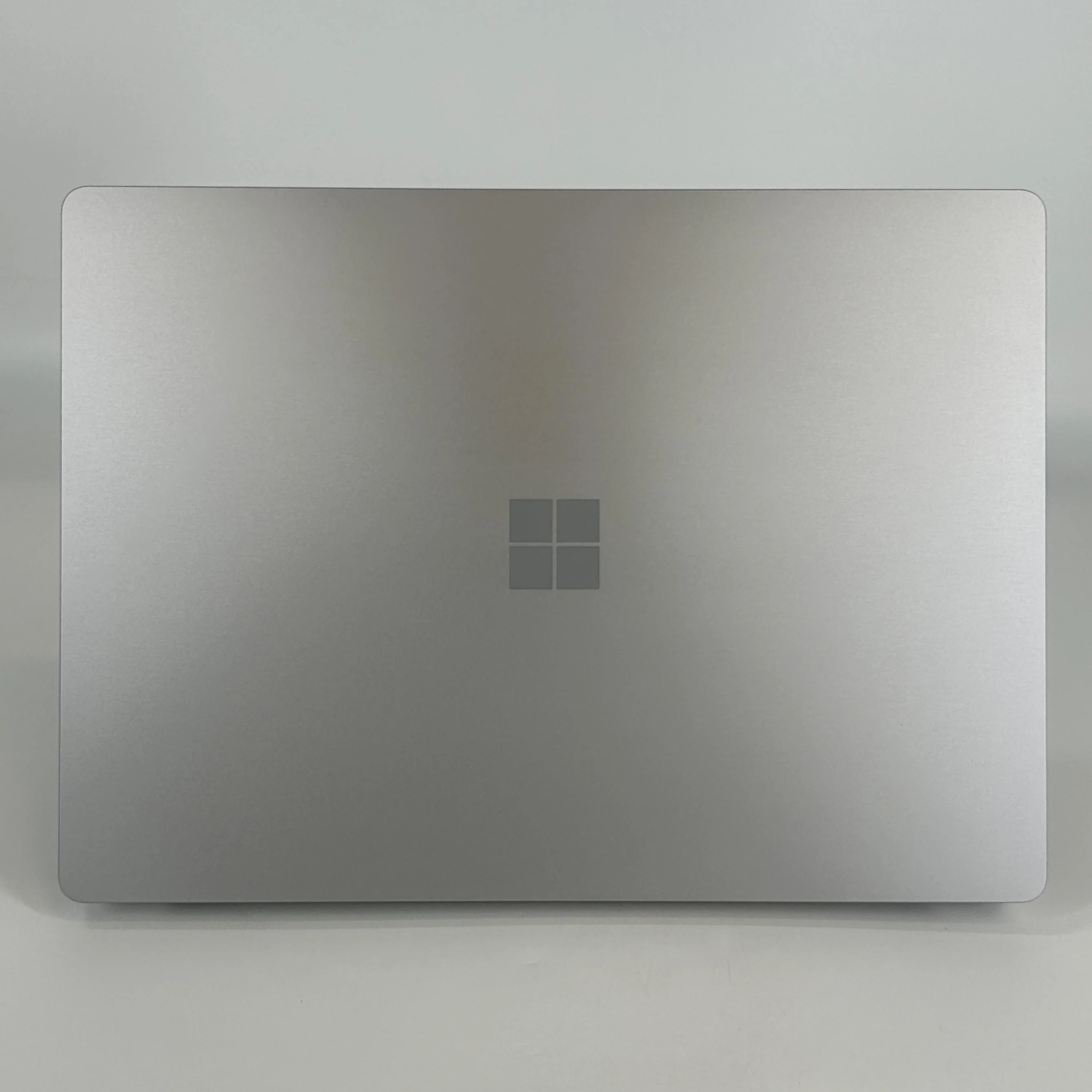 Microsoft Surface Laptop 6 13.5 Platinum 3.8 GHz Intel Core Ultra 7 32GB RAM 256GB Solid State Drive - Image 10