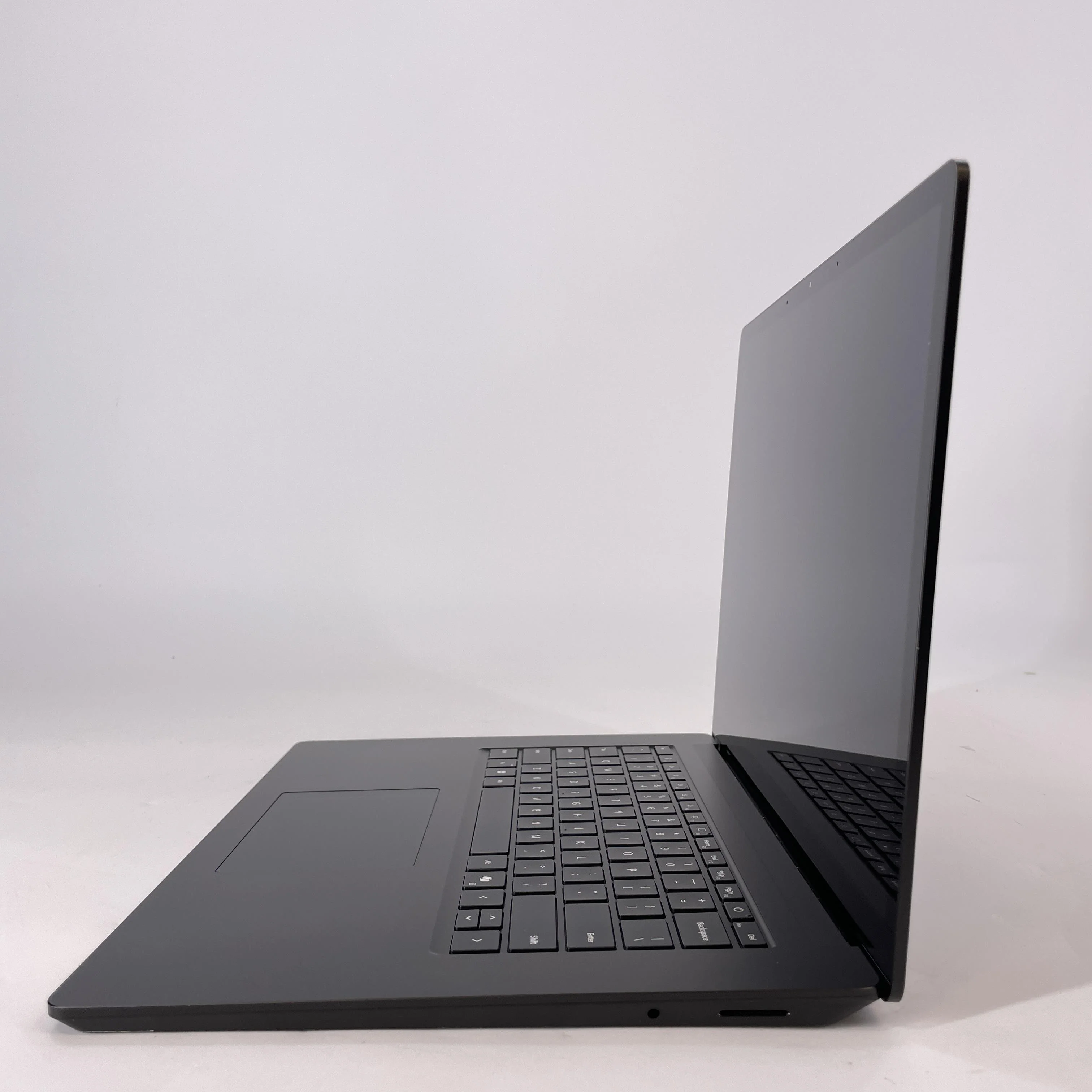 Microsoft Surface Laptop 6 15 Black 3.8 GHz Intel Core Ultra 7 32GB RAM 512GB Solid State Drive - Image 4