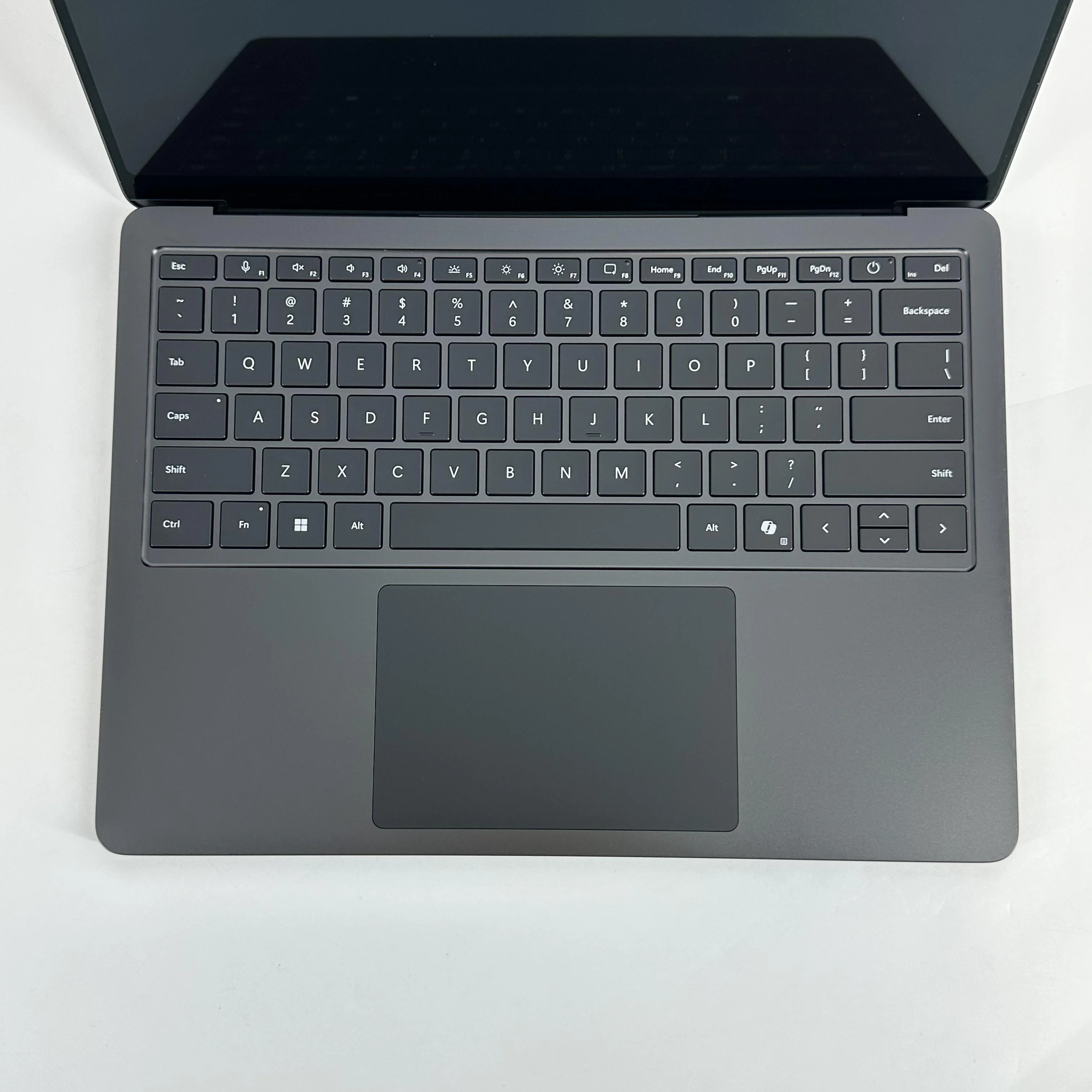 Microsoft Surface Laptop 7 13.8 Black WiFi 2.2 GHz Intel Core Ultra 7 Series 2 32GB RAM 1TB Solid State Drive - Image 2