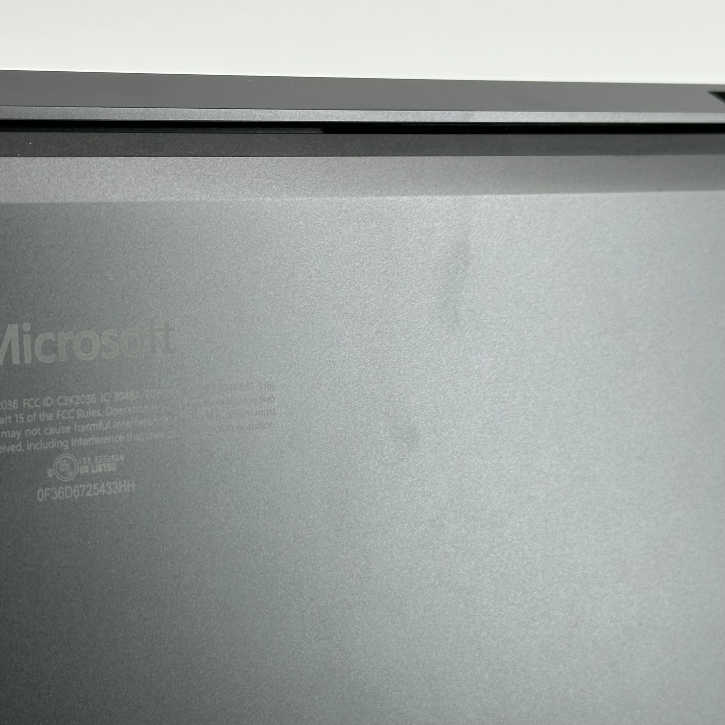 Microsoft Surface Laptop 7 13.8 Black WiFi 3.4 GHz Qualcomm Snapdragon X Plus 16GB RAM 512GB Solid State Drive - Image 8