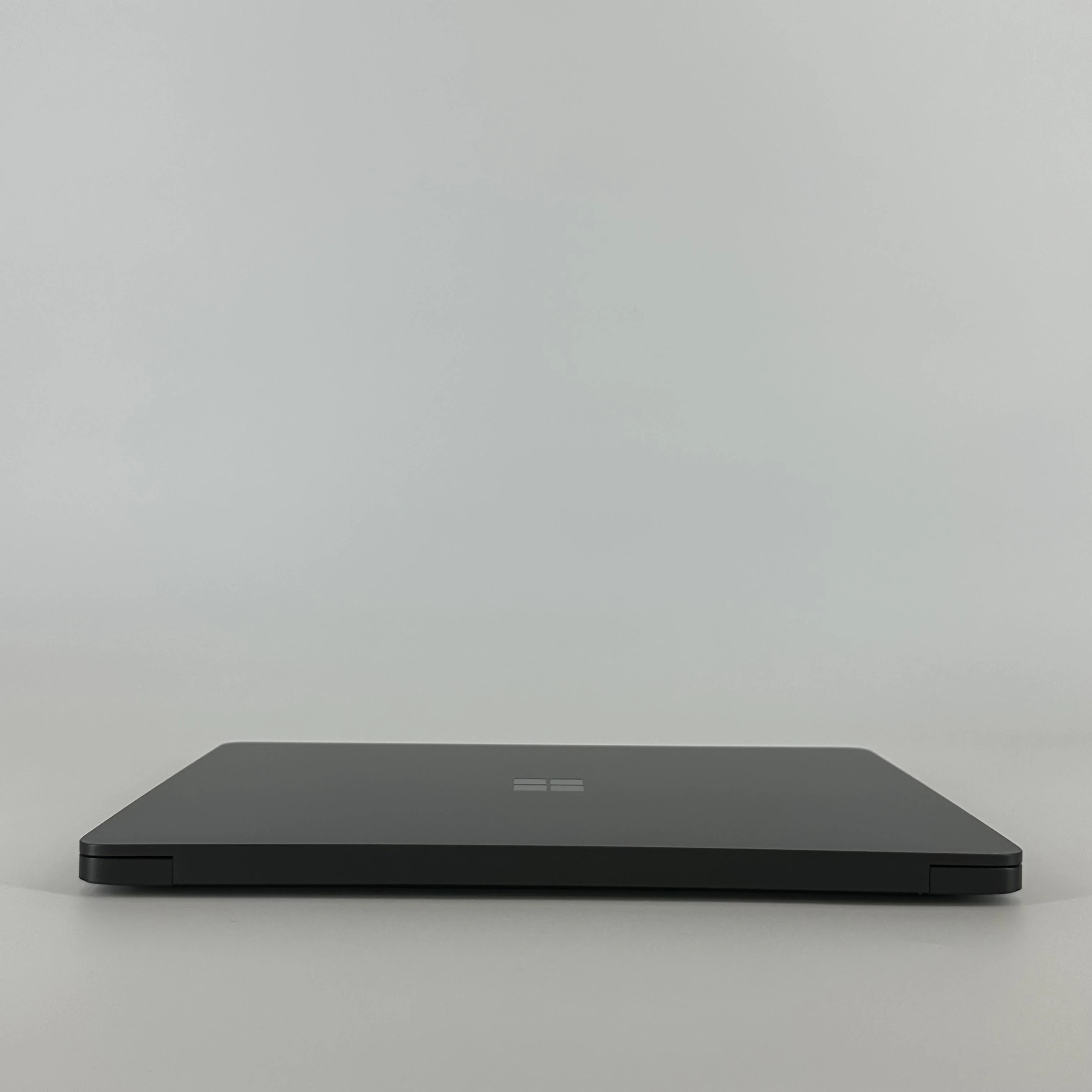 Microsoft Surface Laptop 7 13.8 Black WiFi 3.4 GHz Qualcomm Snapdragon X Plus 16GB RAM 512GB Solid State Drive - Image 8