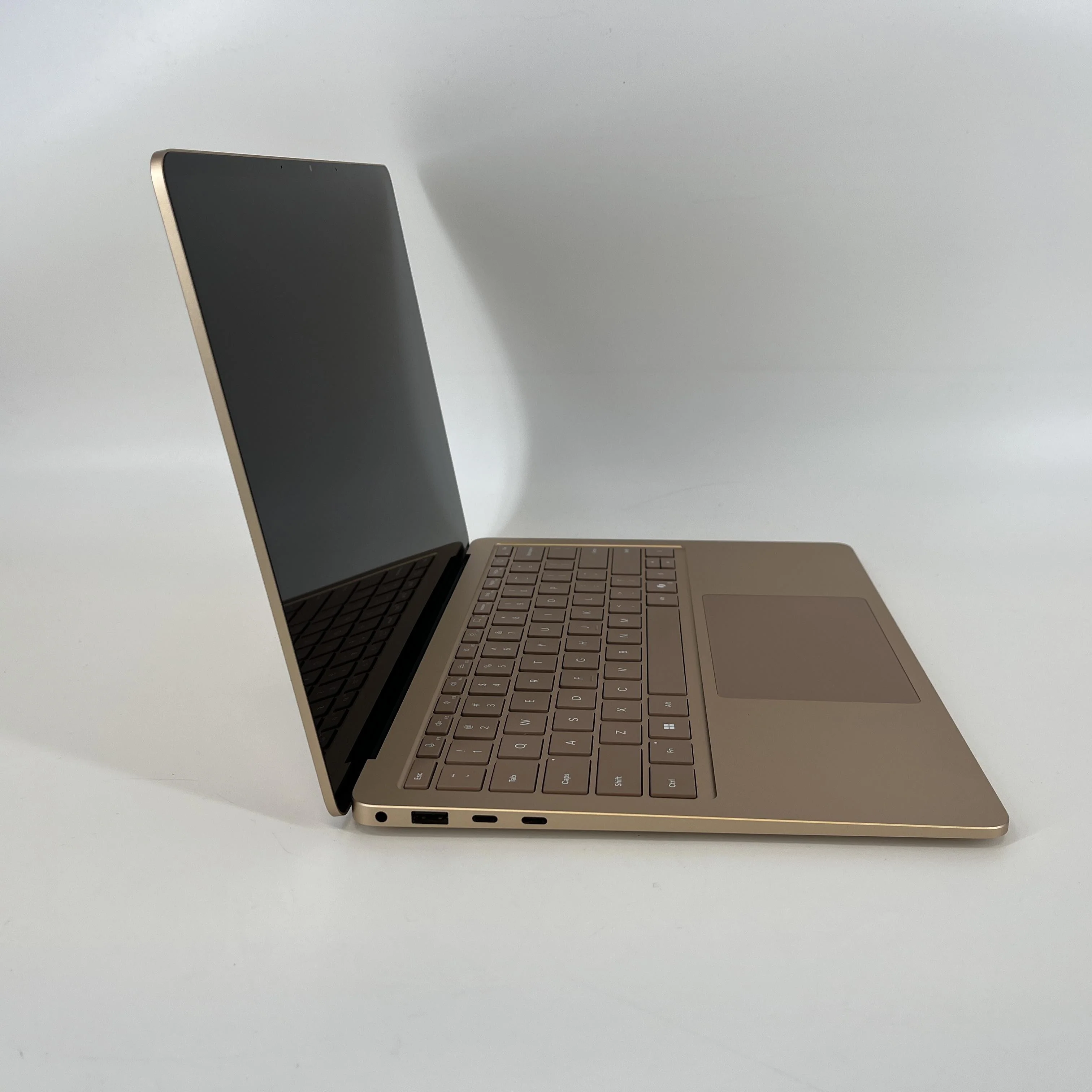 Microsoft Surface Laptop 7 13.8 Gold WiFi 3.4 GHz Qualcomm Snapdragon X Plus 16GB RAM 512GB Solid State Drive - Image 10