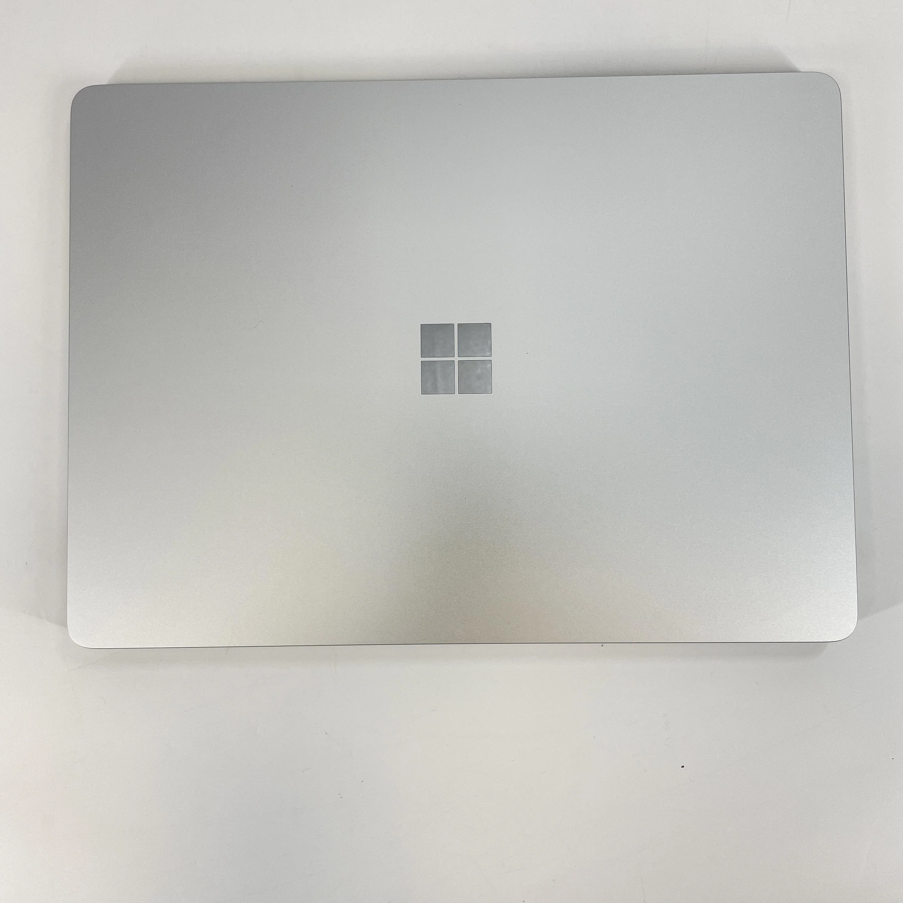 Microsoft Surface Laptop 7 13.8 Platinum 2.1 GHz Intel Core Ultra 5 Series 2 16GB RAM 512GB Solid State Drive - Image 6