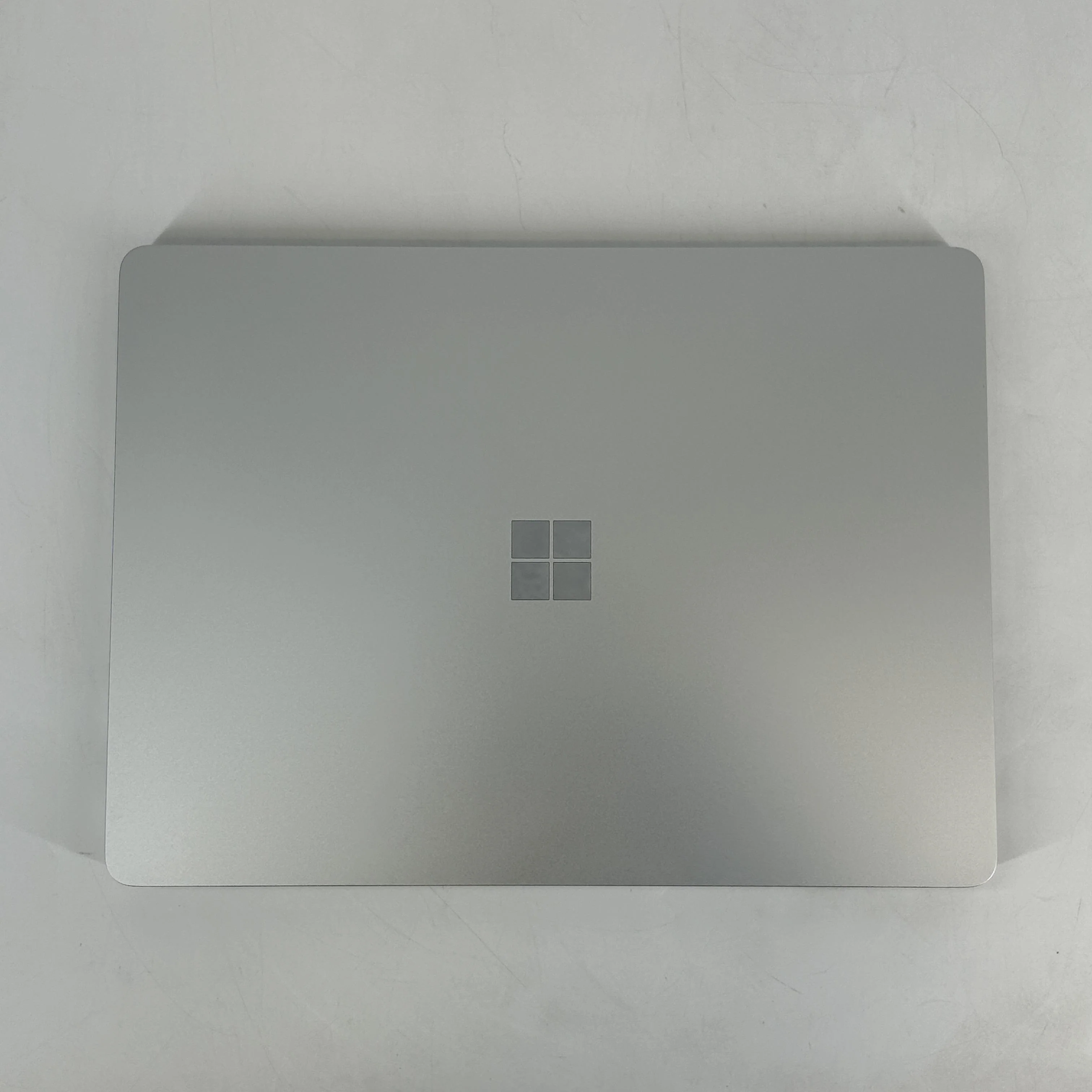 Microsoft Surface Laptop 7 13.8 Platinum 3.4 GHz Qualcomm Snapdragon X Elite 16GB RAM 1TB Solid State Drive - Image 7