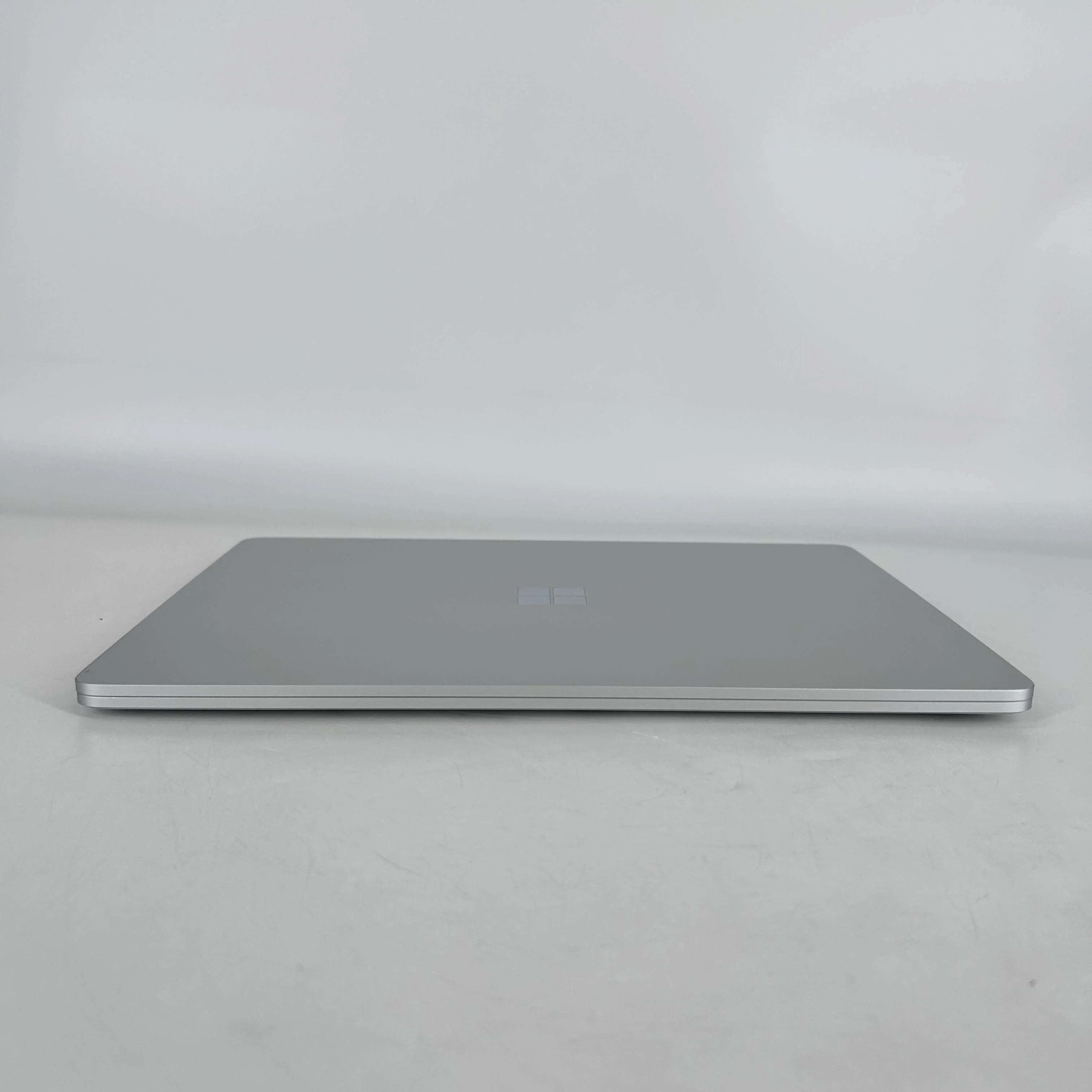 Microsoft Surface Laptop 7 13.8 Platinum WiFi 3.4 GHz Qualcomm Snapdragon X Plus 16GB RAM 256GB Solid State Drive - Image 7