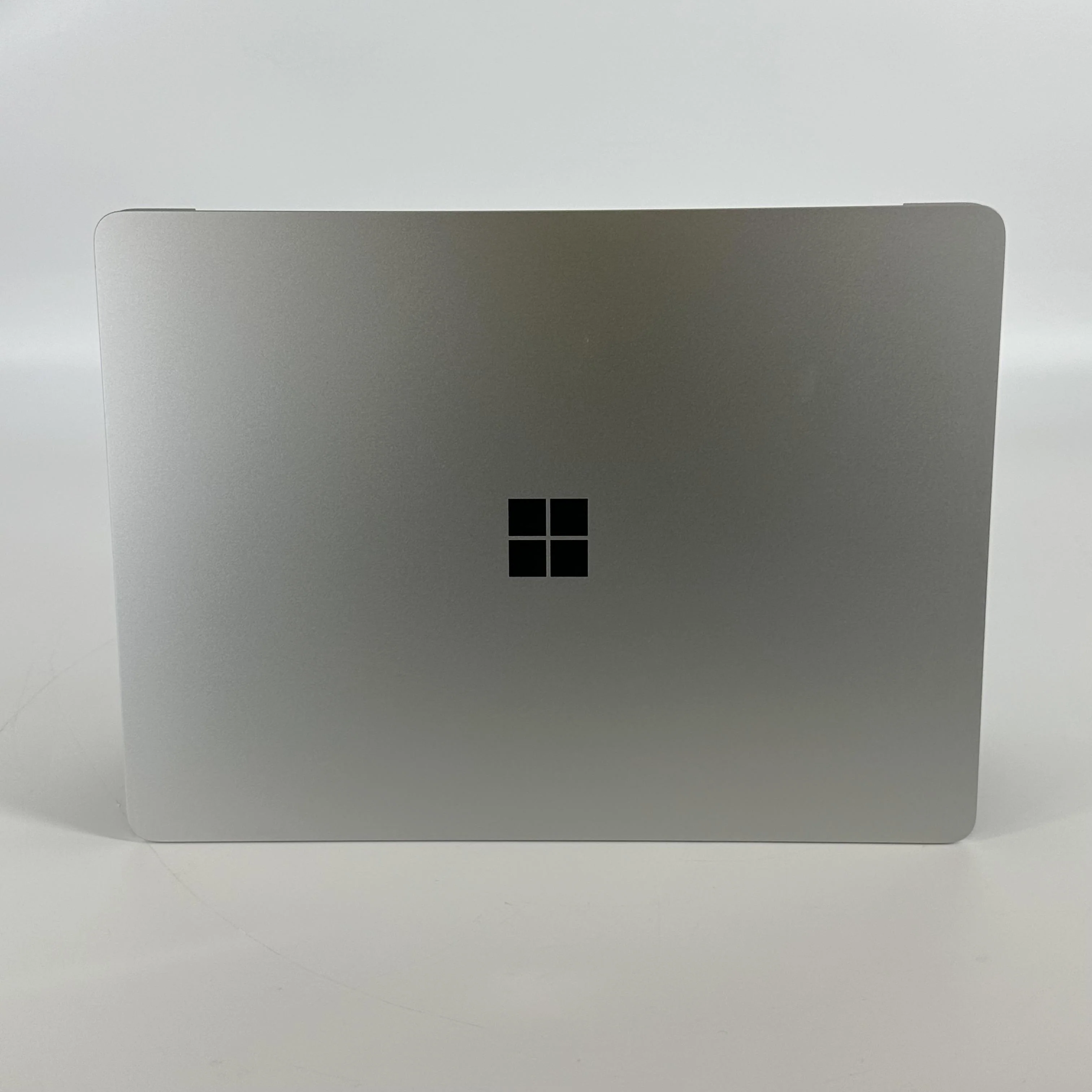 Microsoft Surface Laptop 7 13.8 Platinum WiFi 3.4 GHz Qualcomm Snapdragon X Plus 16GB RAM 256GB Solid State Drive - Image 7